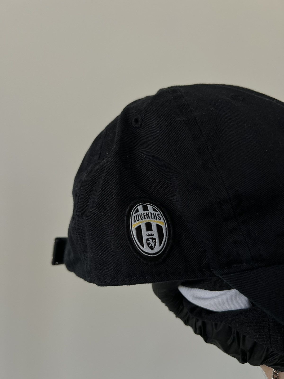 Nike Vintage 2000s Nike Juventus Y2K Black Cap Drill Size ONE SIZE - 8 Thumbnail