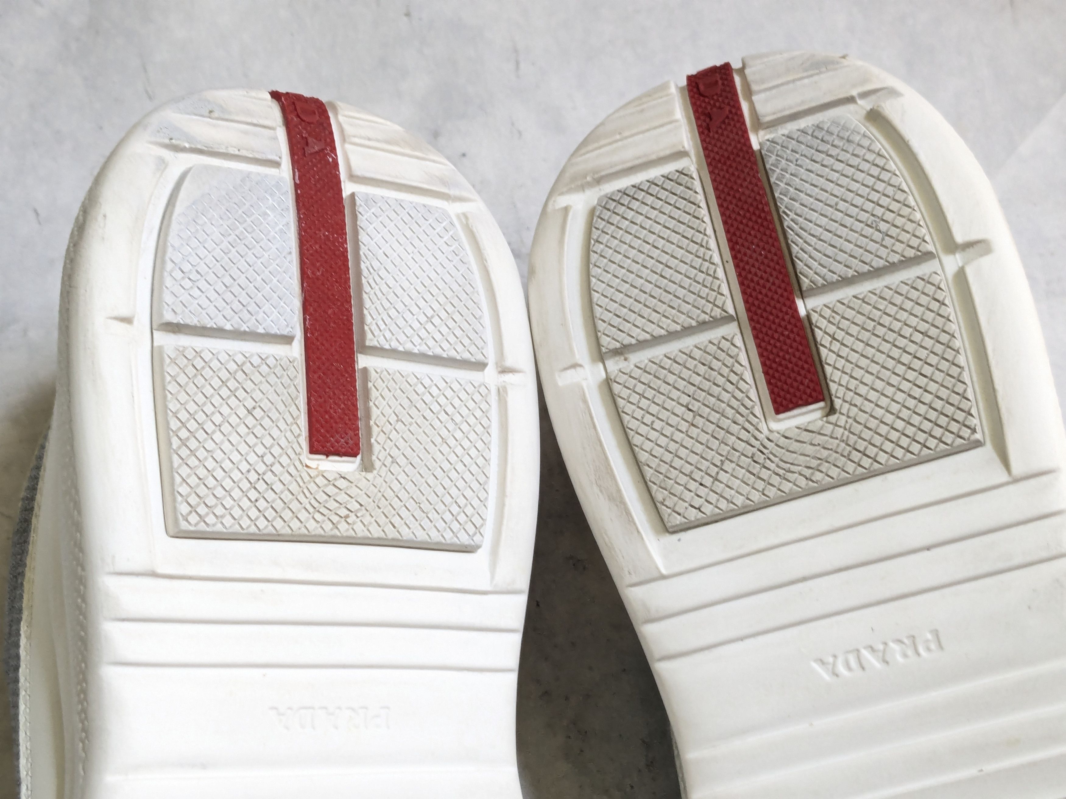Prada Prada America's Cup Sneakers White 10 Silver Red Low Size US 10 / EU 43 - 16 Thumbnail