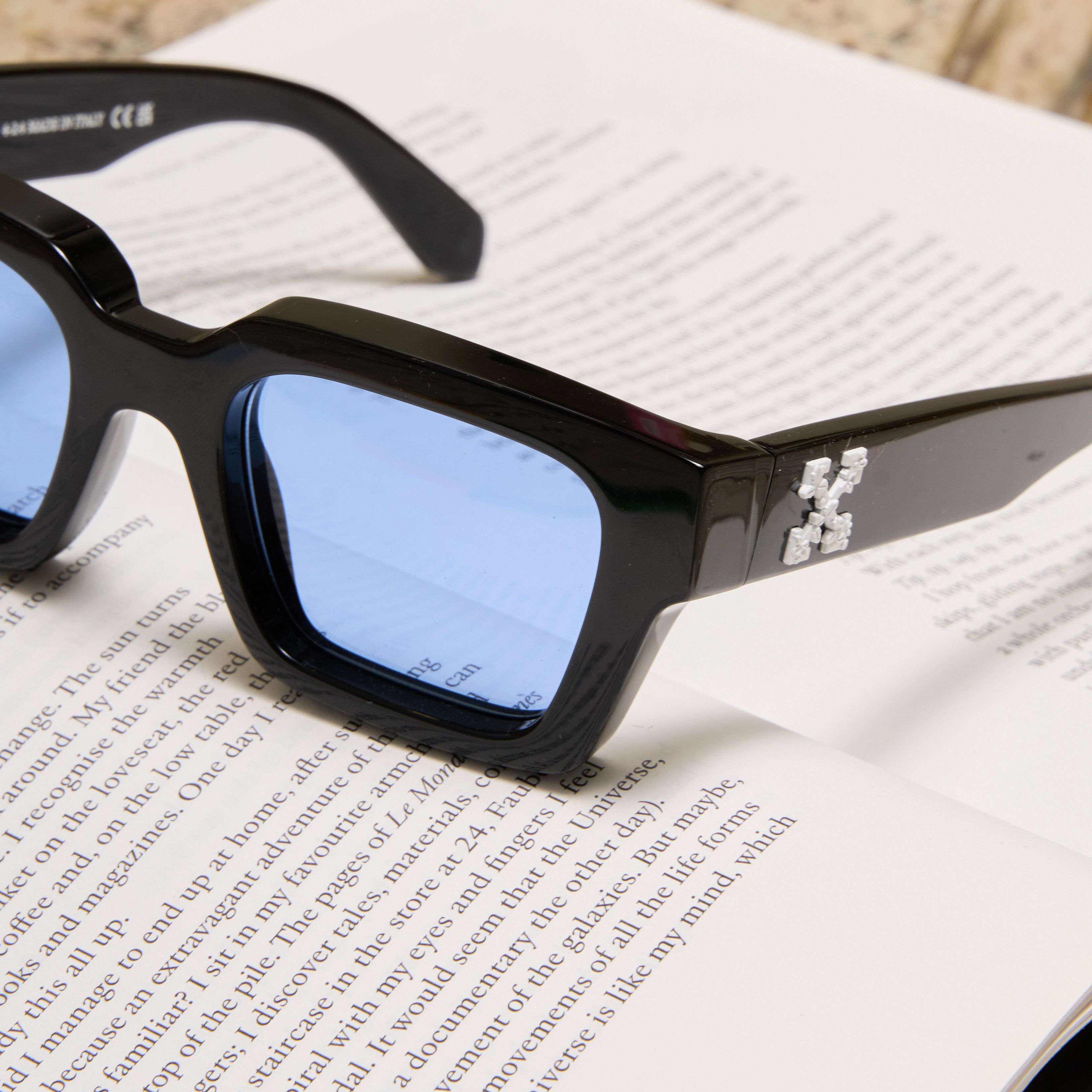 Off-White OFF WHITE Virgil Sunglasses BLACK/BLUE Size ONE SIZE - 2 Thumbnail
