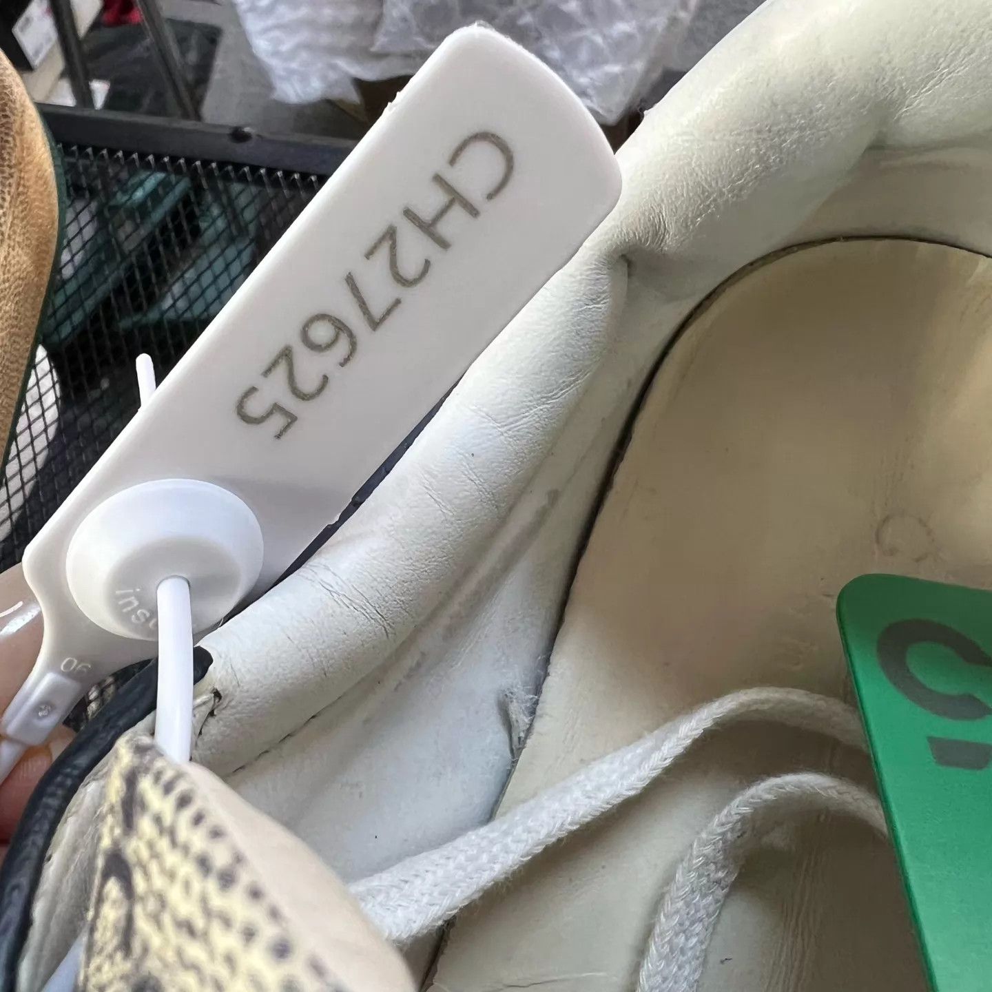 Gucci Gucci White Blue Rhyton Sneaker US 7 EU 41 Size US 8 / EU 41 - 9 Thumbnail