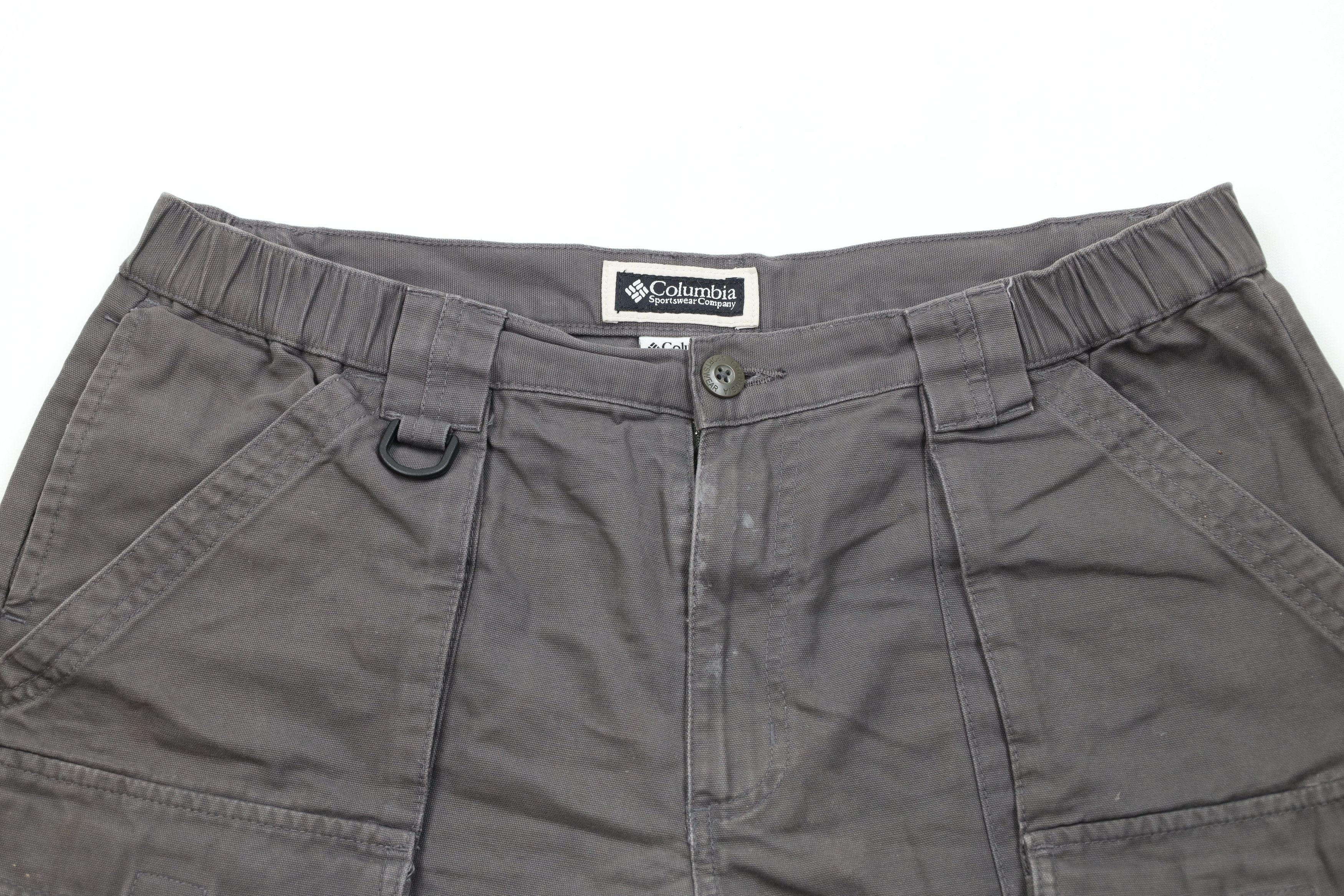 Columbia × Vintage Vintage Columbia Above Knee Heavy Cargo Shorts Gray Cotton Size US 34 / EU 50 - 2 Thumbnail
