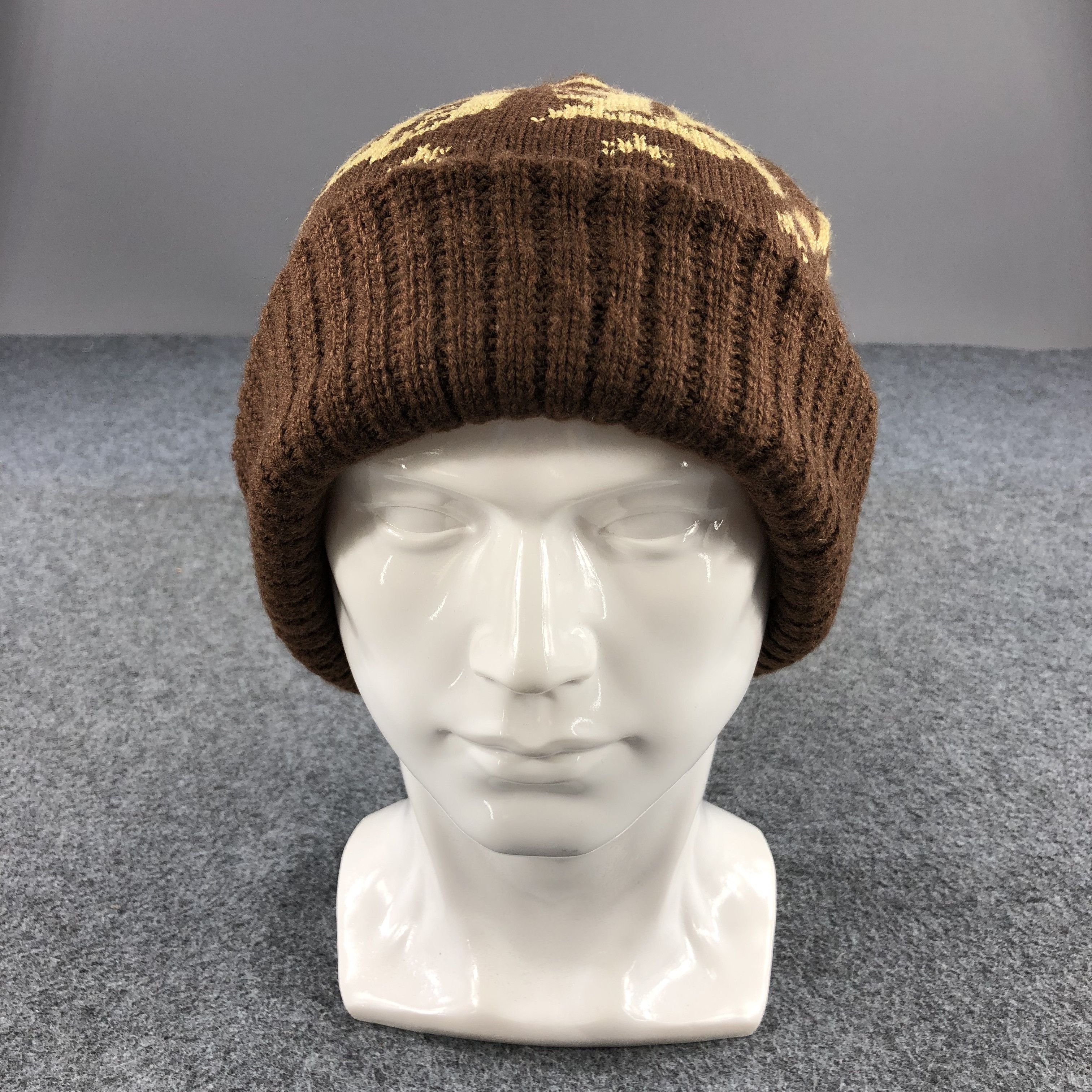 Japanese Brand Unknown Brown Bobble Beanie Snowcap Snow Hat B346 Size ONE SIZE - 2 Thumbnail