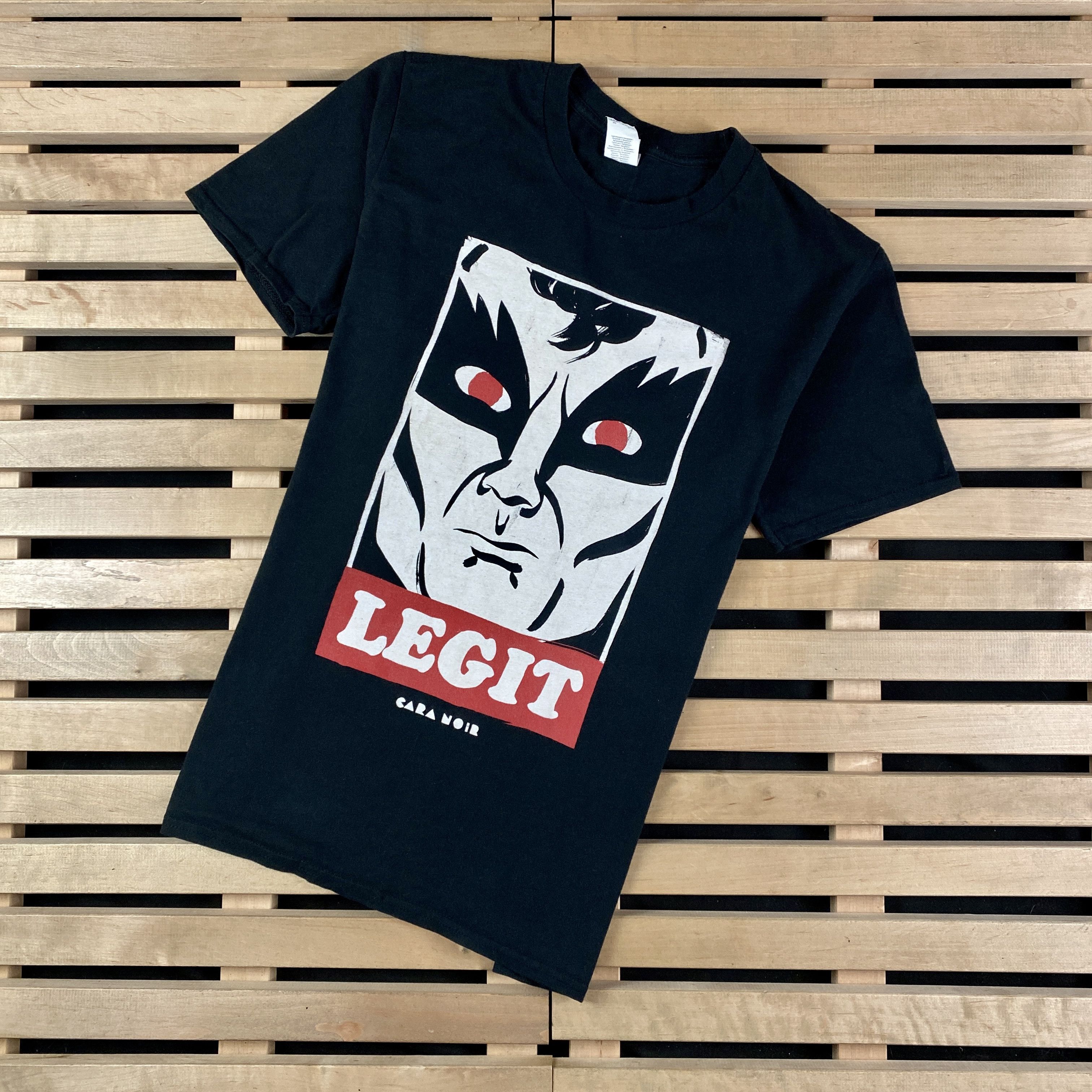 Band Tees Mens T-Shirt Cara Noir Vintage Size M Big Print Size US M / EU 48-50 / 2 - 1 Thumbnail