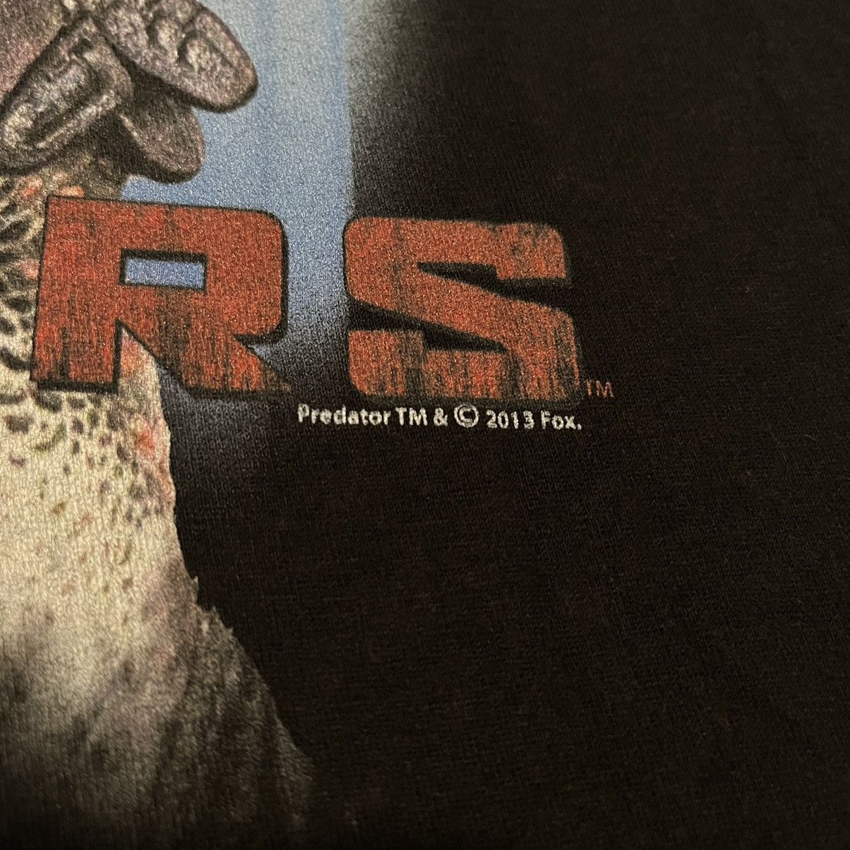 Vintage Predators Vintage Official Movie Fox Graphic Logo Tee Shirt Size US M / EU 48-50 / 2 - 5 Thumbnail