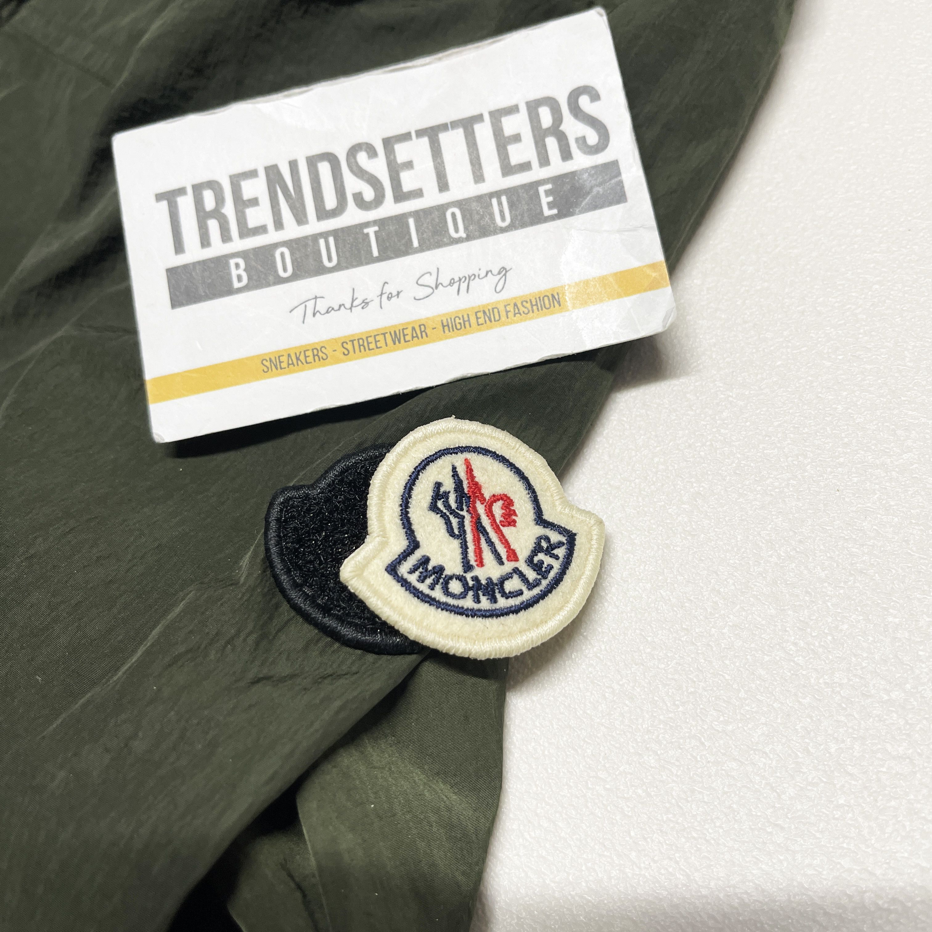 Moncler Moncler mens green light jacket size 2 M medium Size US M / EU 48-50 / 2 - 4 Thumbnail