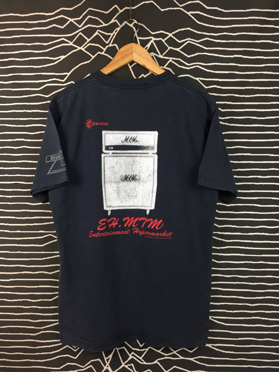 Japanese Brand Vtg 00s MTM Entertainment Hypermarket Made In Japan Tee Size US L / EU 52-54 / 3 - 1 Thumbnail