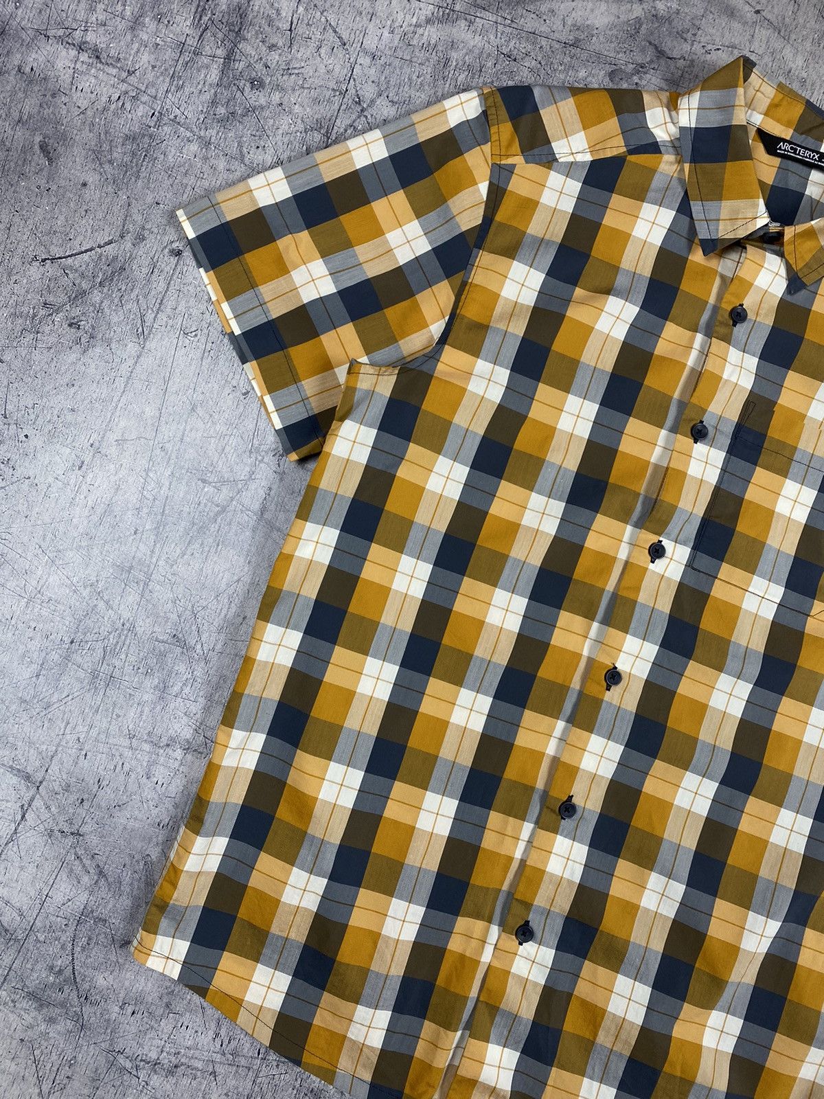 Arc'teryx Arc’teryx Outdoor Life Drill Checkered Button Up Shirt Size US M / EU 48-50 / 2 - 3 Thumbnail
