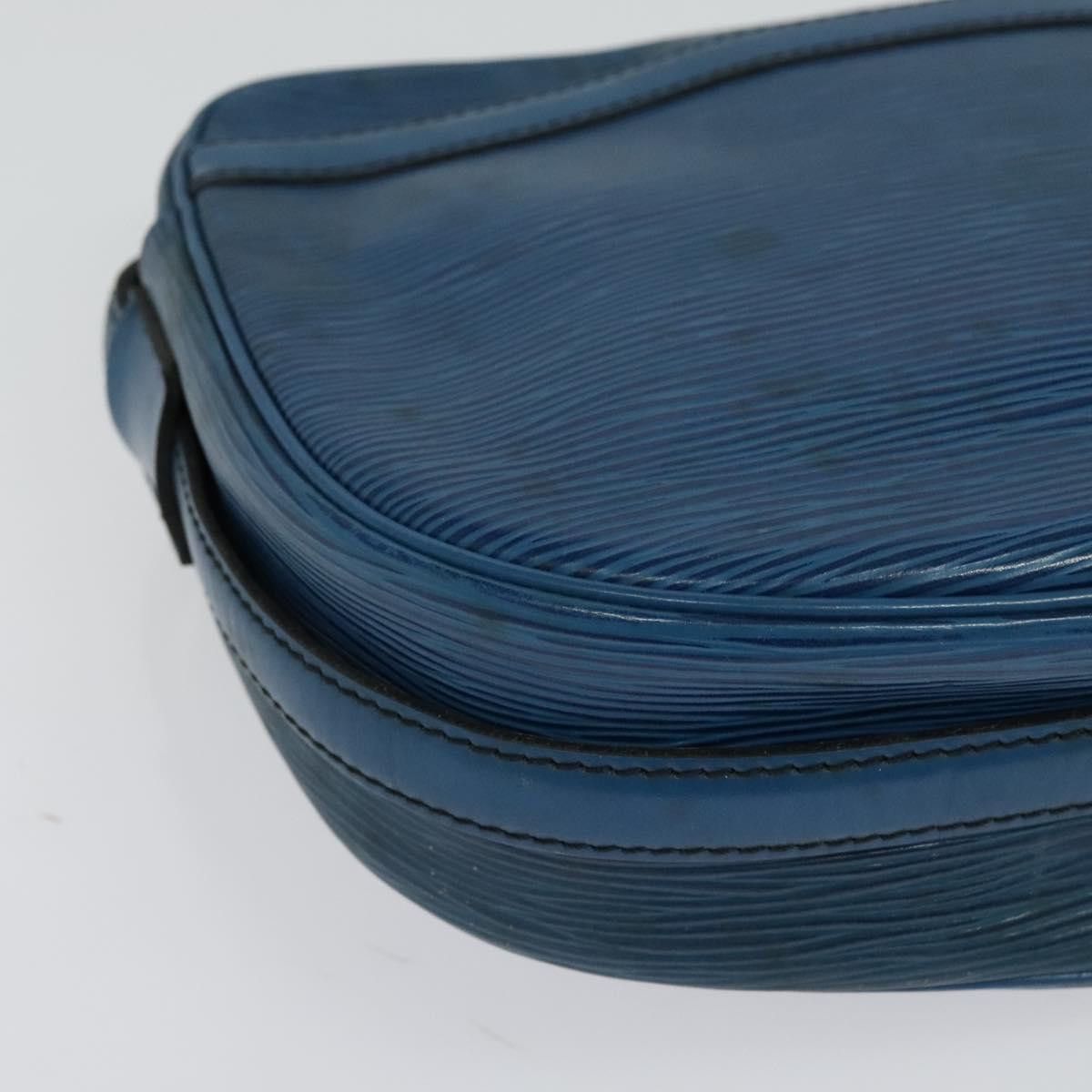 Louis Vuitton LOUIS VUITTON Epi June Feuille Shoulder Bag Blue M52155 Size ONE SIZE - 16 Thumbnail
