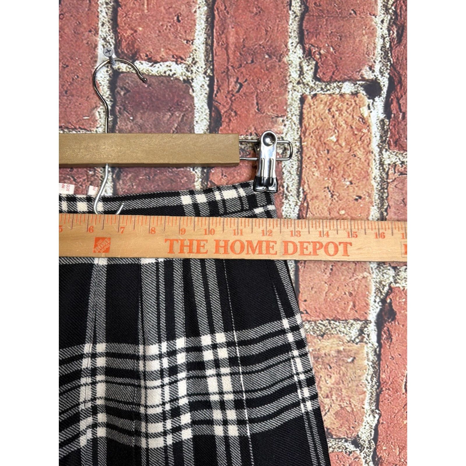 Vintage VINTAGE Carden Castle Womens Skirt Kilt 10 Black Wool Made in Scotland Women Size 32" / US 10 / IT 46 - 2 Thumbnail