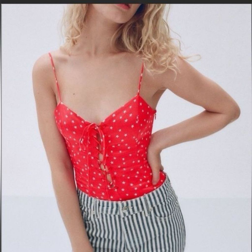 Zara Zara Red Star Print Lace-Up Bodysuit Size XS NWT Size XXS / US 00 / IT 34 - 1 Thumbnail