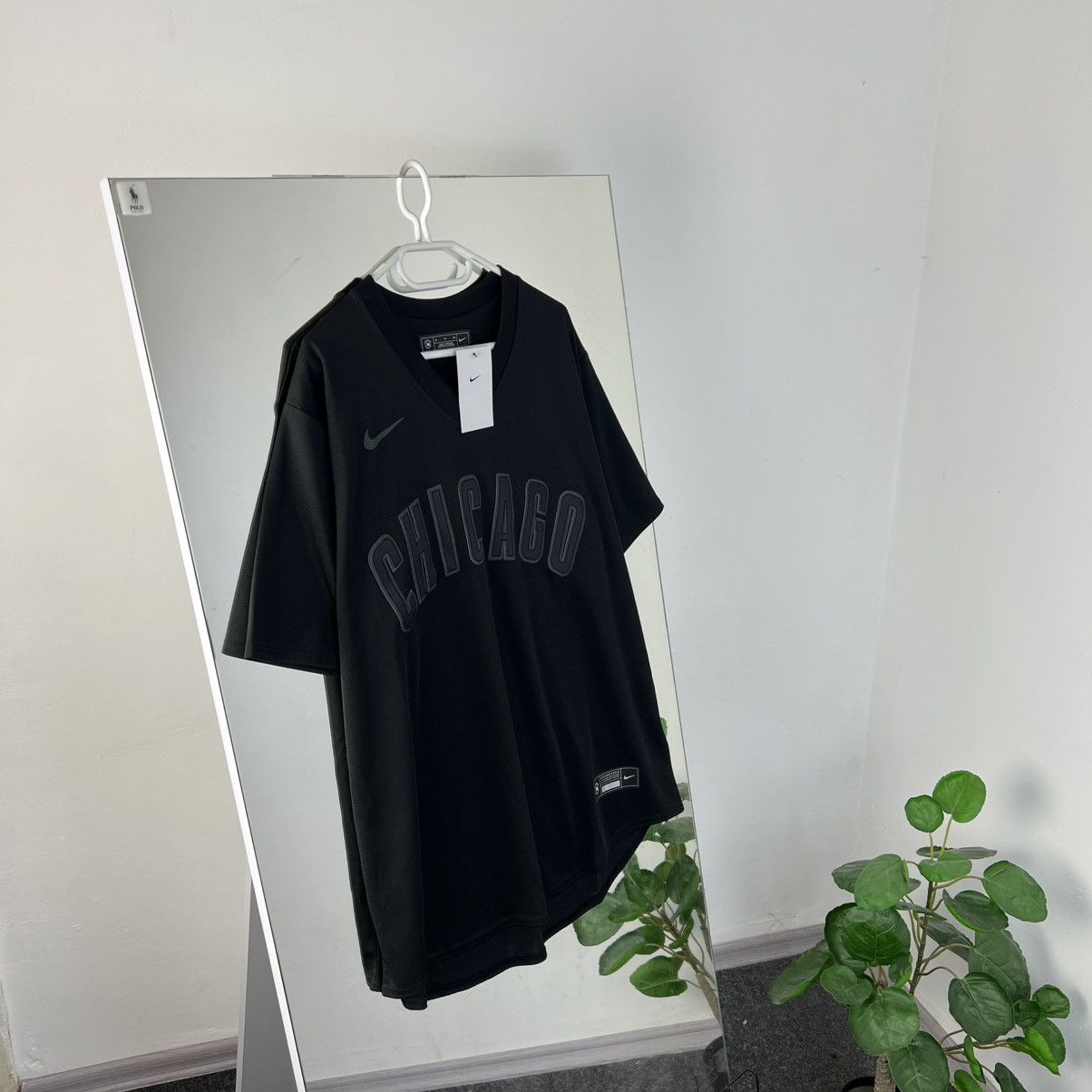Nike New! Nike Chicago Big Embroidered Logo Baseball Jersey Size US XL / EU 56 / 4 - 1 Thumbnail