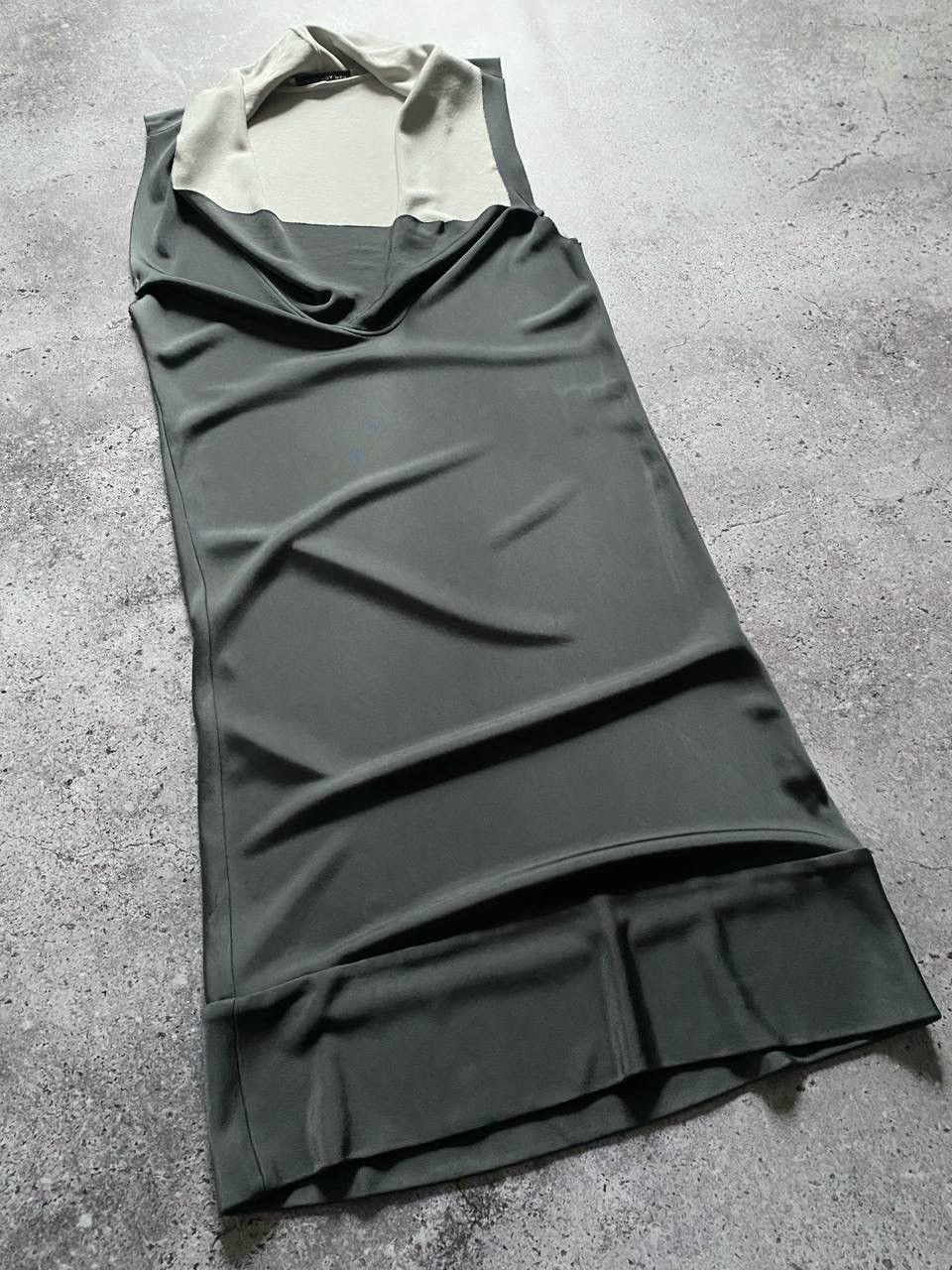 Balenciaga BALENCIAGA COWL NECK ASYMMETRIC SLEEVELESS CHROME GREY DRESS Size M / US 6-8 / IT 42-44 - 4 Thumbnail