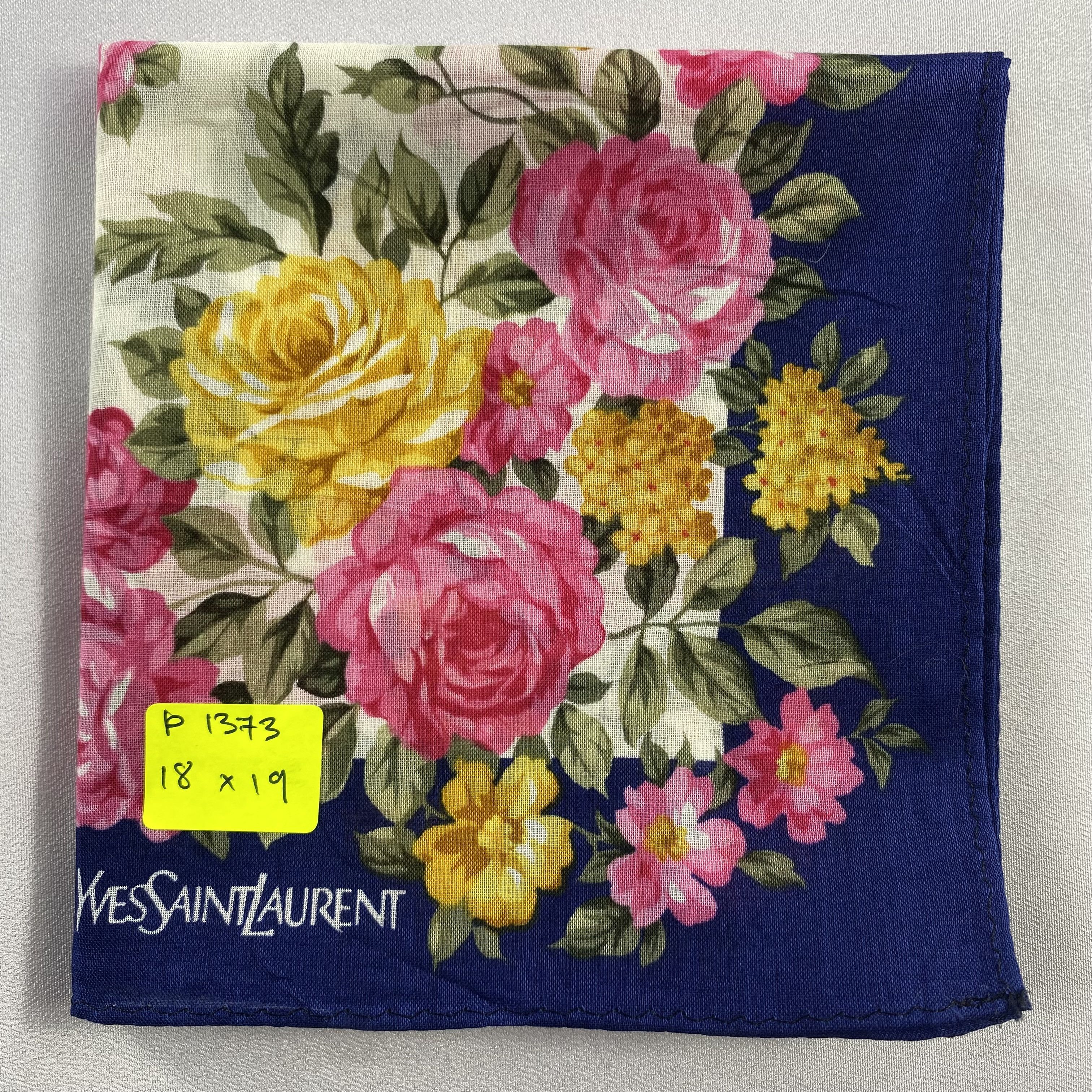 Vintage Yves Saint Laurent Handkerchief / Neckerchief-P1373 Size ONE SIZE - 5 Thumbnail