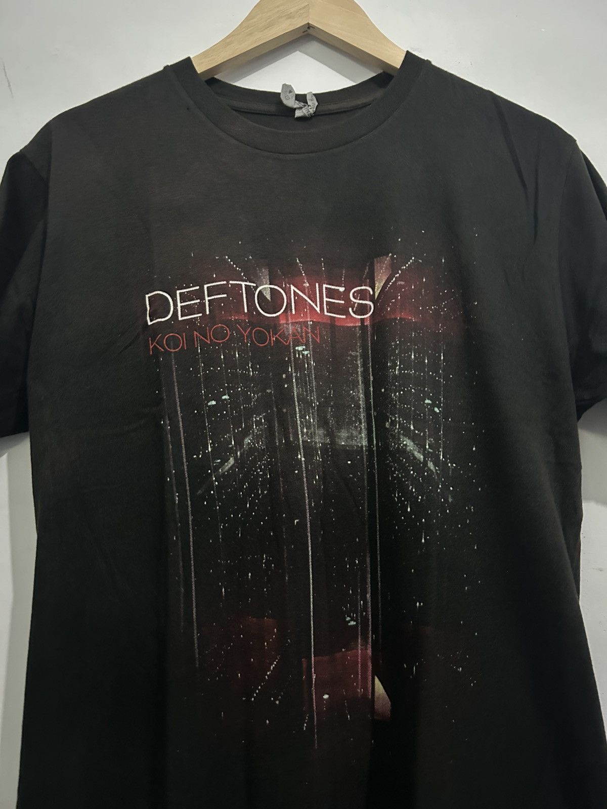 Band Tees RARE 00s Deftones Koi No Yokan Tees Size US M / EU 48-50 / 2 - 2 Thumbnail