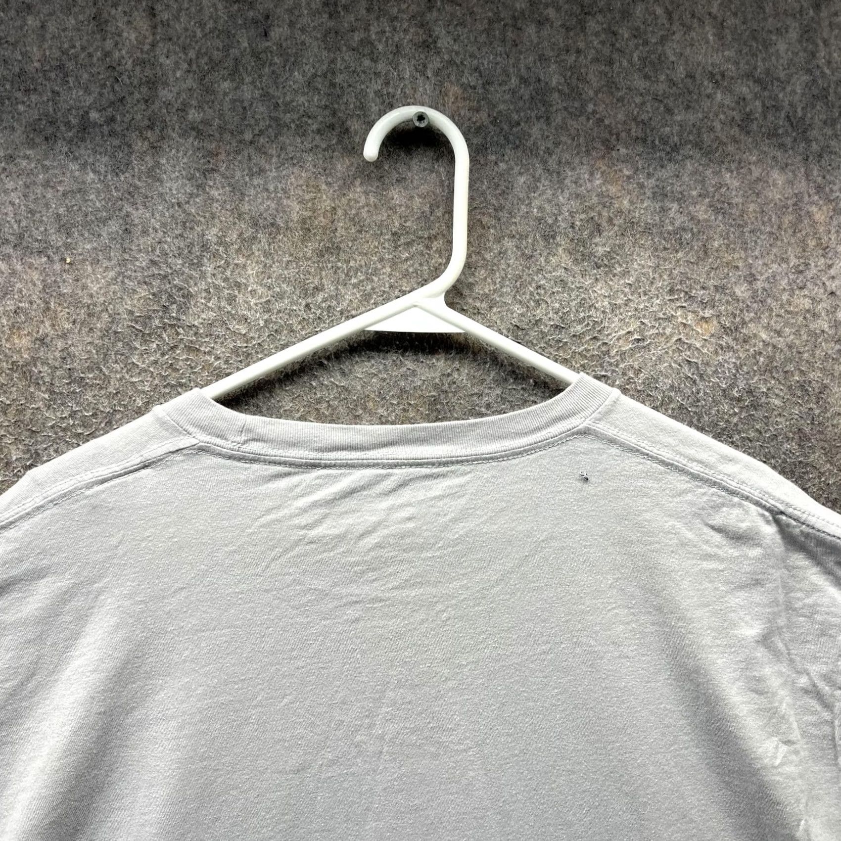 Karl Lagerfeld Karl Lagerfeld Shirt Mens XL Gray Cartoon Graphic Headphones Tee T-Shirt Casual Size US XL / EU 56 / 4 - 6 Thumbnail