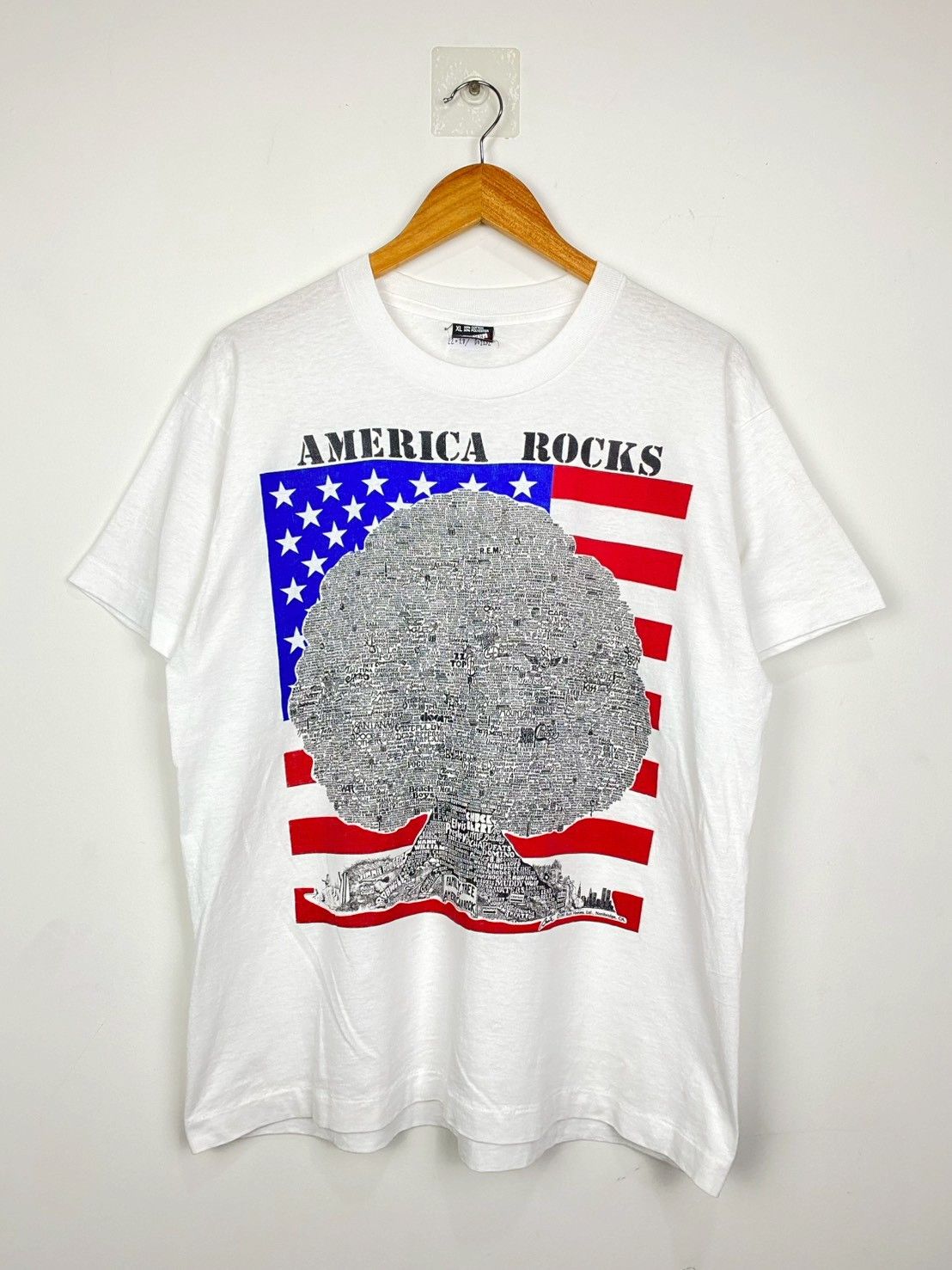 Vintage Vintage America Rocks Family Trees T-Shirts XL DO2232 Size US XL / EU 56 / 4 - 1 Thumbnail