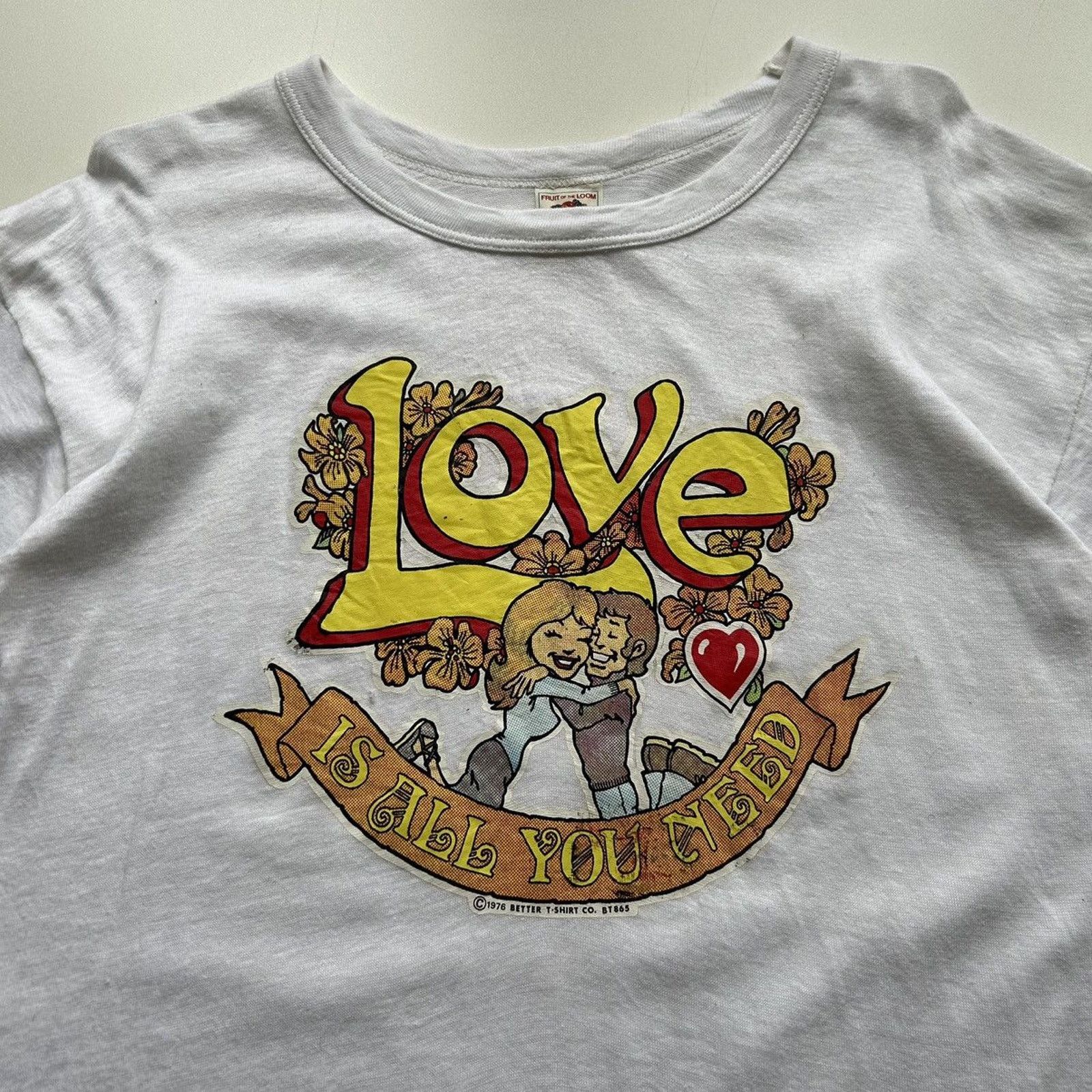Fruit Of The Loom Vintage 70s Love Is All You Need Art Graphic T Shirt Medium Size US M / EU 48-50 / 2 - 2 Thumbnail