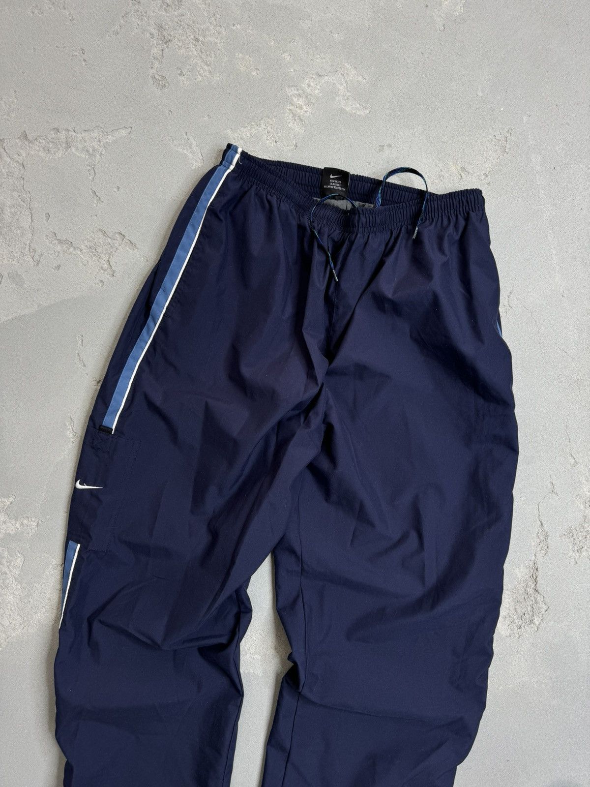 Nike × Vintage Vintage Nike Nylon Cargo Track Pants Swoosh Drill Y2K Rap Size US 34 / EU 50 - 4 Thumbnail