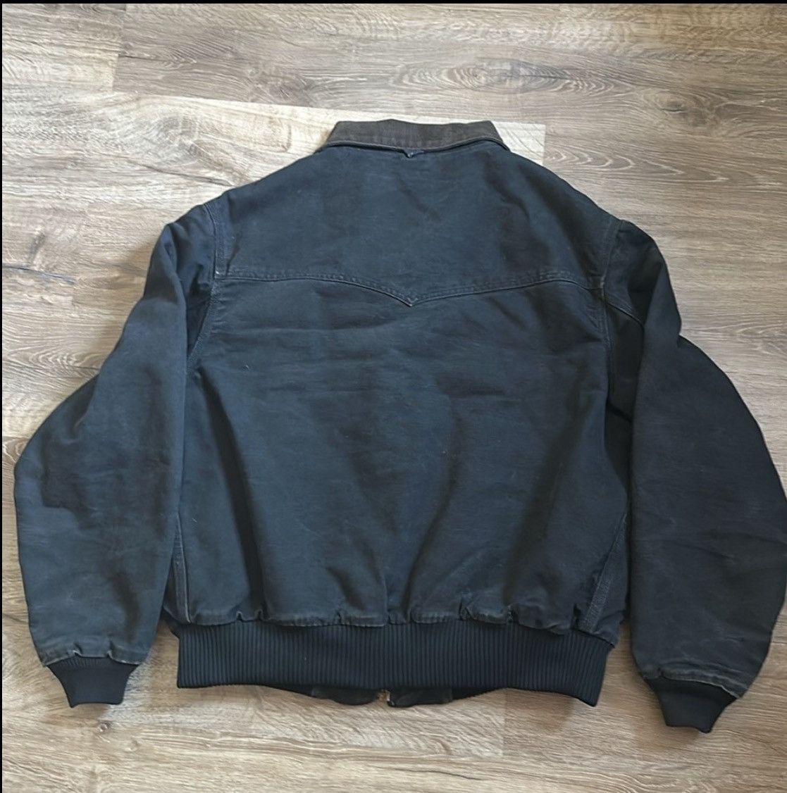 Carhartt VTG 90s USA made Carhartt JQ165. Pristine condition Size US XXL / EU 58 / 5 - 3 Thumbnail