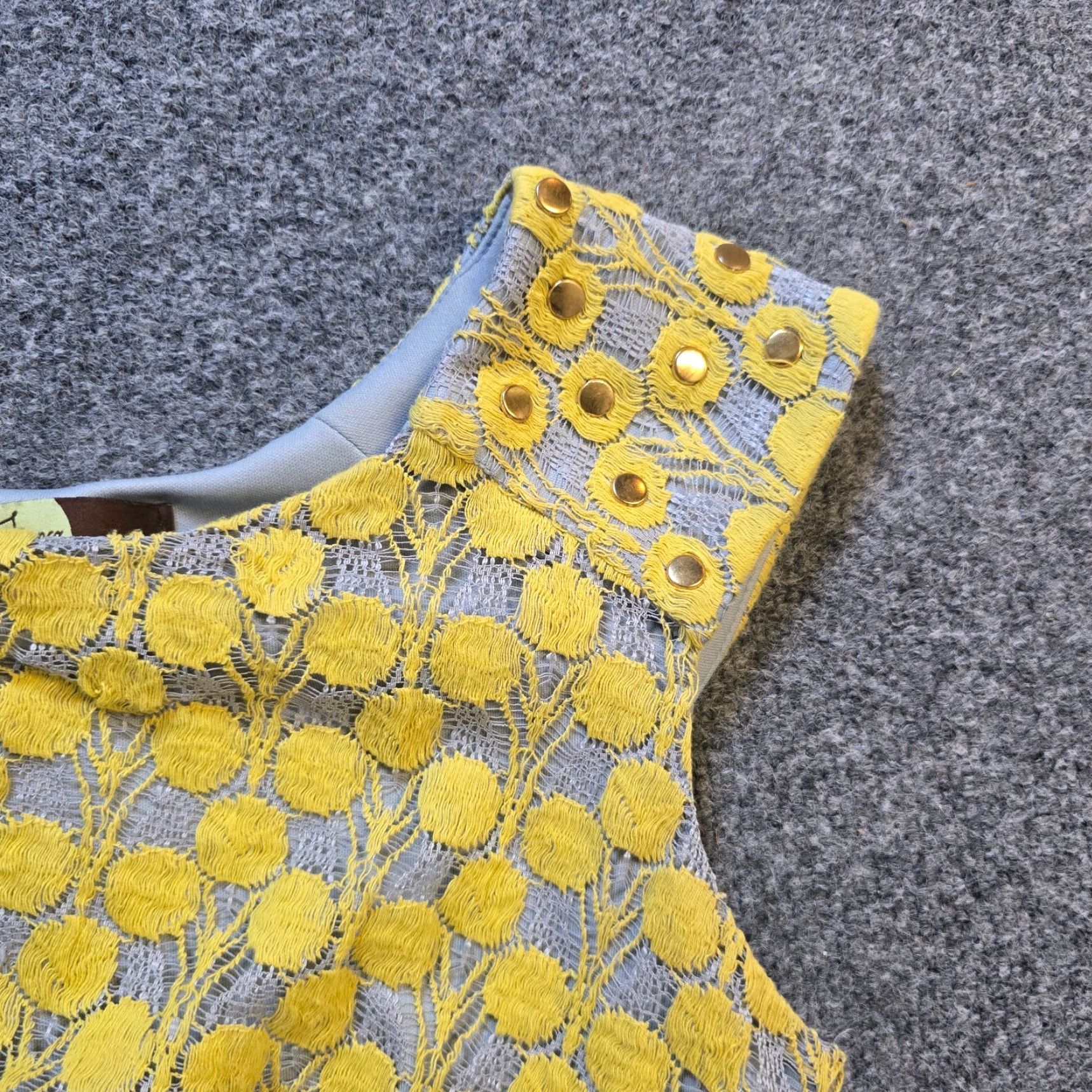 Vintage Eva Franco Dress Womens Size 6 Yellow Lace Silk Floral Ruched Stretch Cocktail Dress Size M / US 6-8 / IT 42-44 - 3 Thumbnail