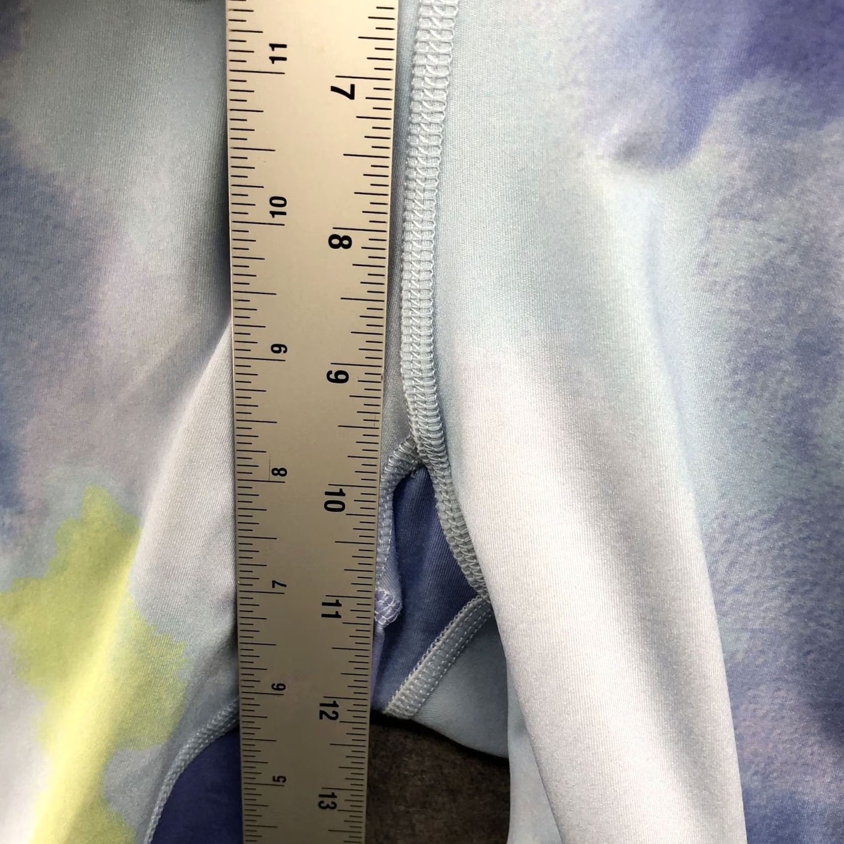 Champion Champion Bike Shorts Womens M Blue Tie Dye Long Activewear Compression Size 32" / US 10 / IT 46 - 5 Thumbnail