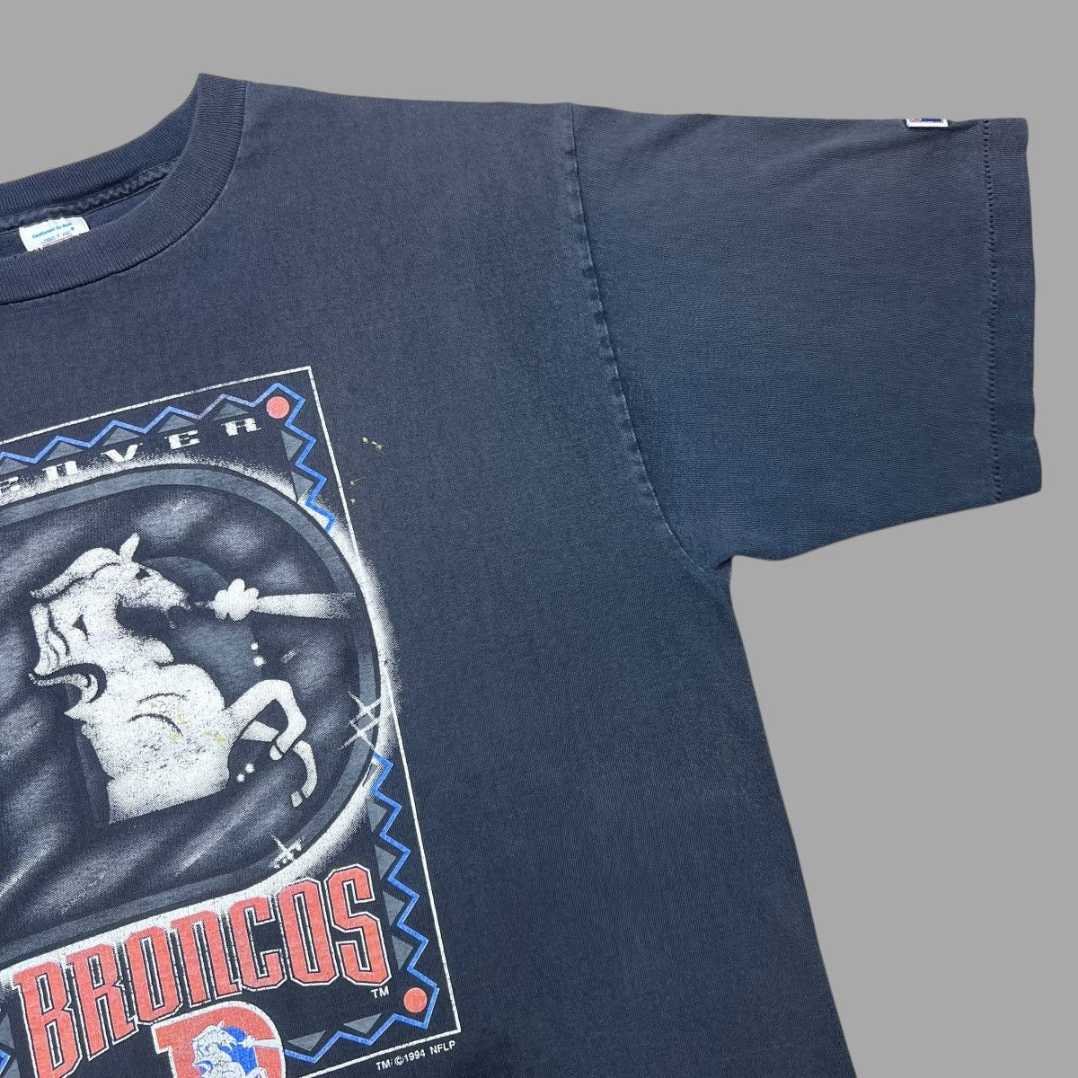 Logo 7 × NFL × Vintage 1994 NFL Denver Broncos Spell Out Graphic Logo 7 Graphic Tee Size US XL / EU 56 / 4 - 5 Thumbnail