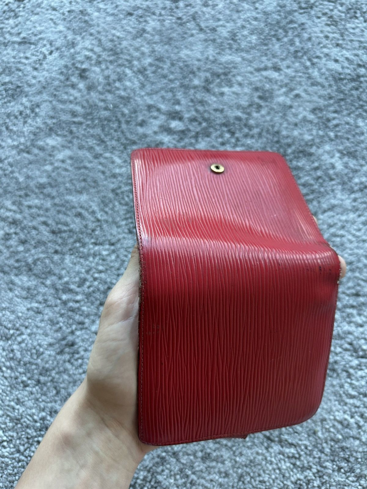 Louis Vuitton Louis Vuitton Epi Bifold Wallet Size ONE SIZE - 11 Thumbnail