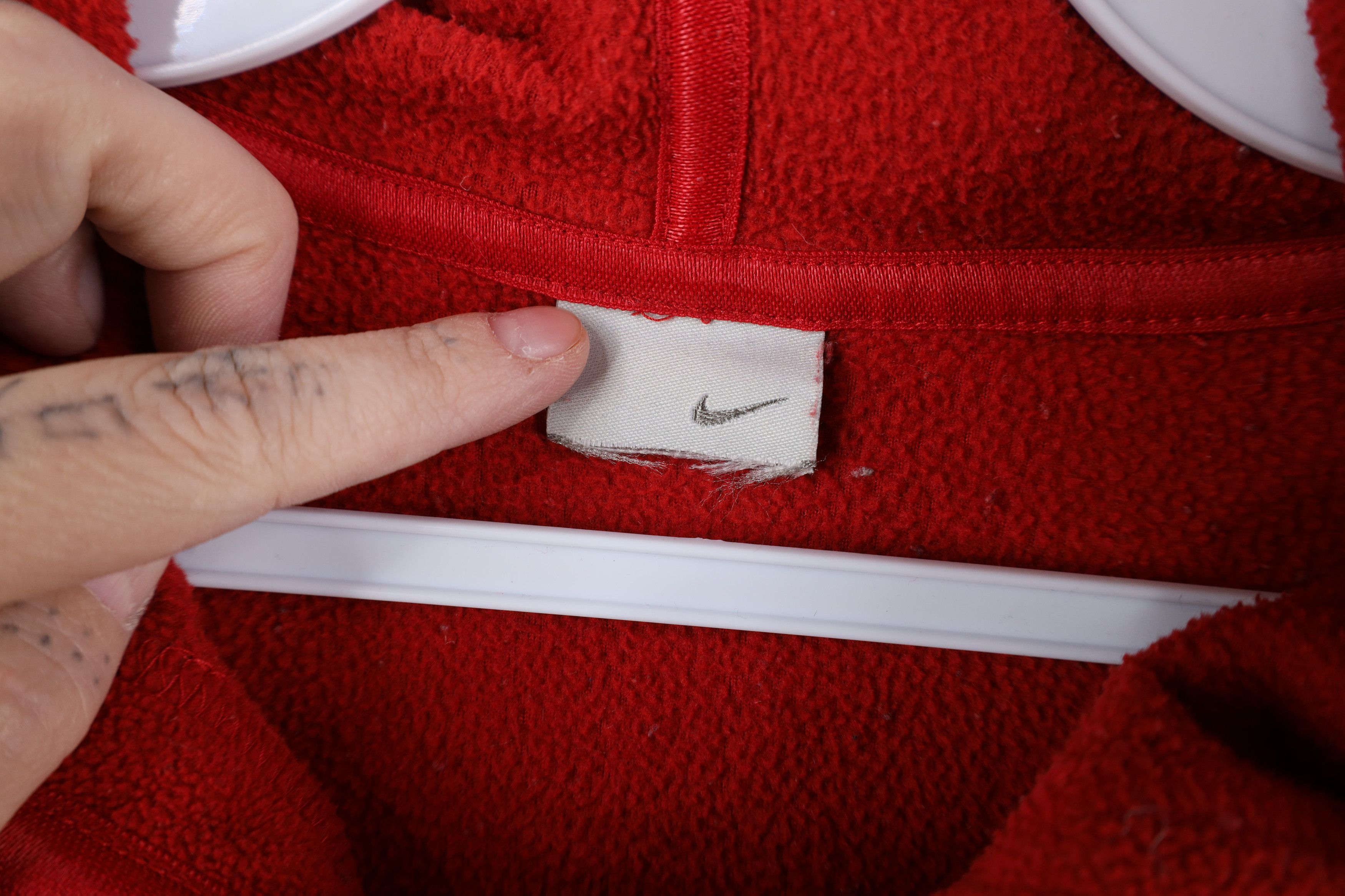 Nike Vintage Y2K Nike Spell Out Fleece Hoodie Sweatshirt Red Size XXL / US 16-18 / IT 52-54 - 9 Thumbnail