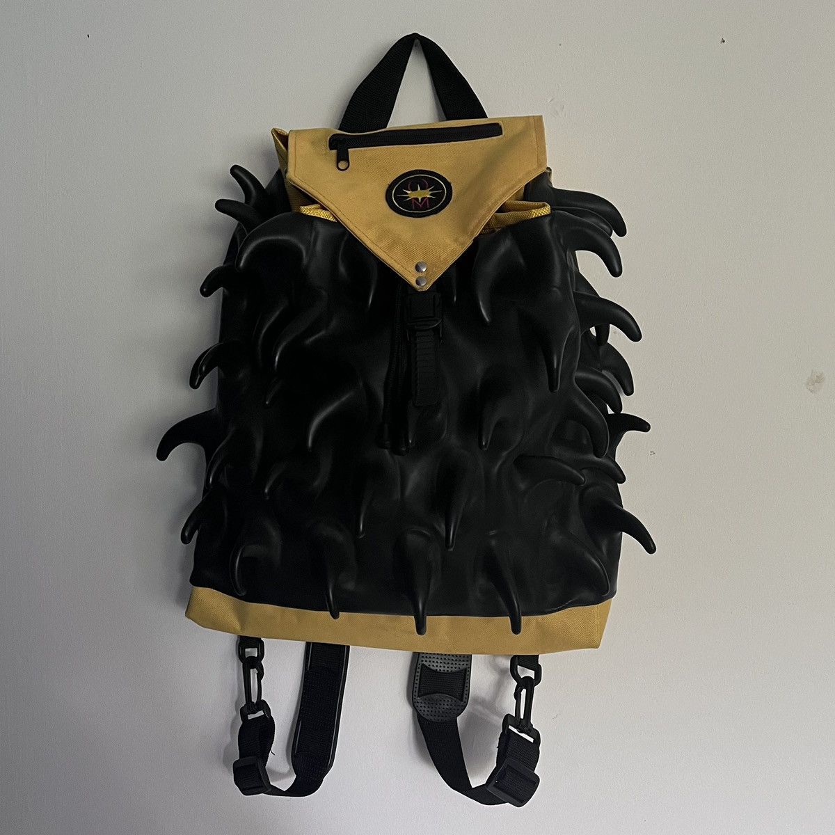 Craig Morrison Craig morrison gen 1 hook bug bag | Grailed