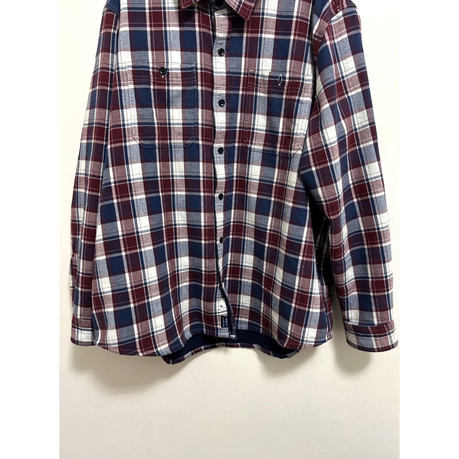 Vintage L.L. Bean Organic Shirt Mens XL Red Blue Plaid Flannel Button-Up Pocket Easy Care Size US XL / EU 56 / 4 - 3 Thumbnail