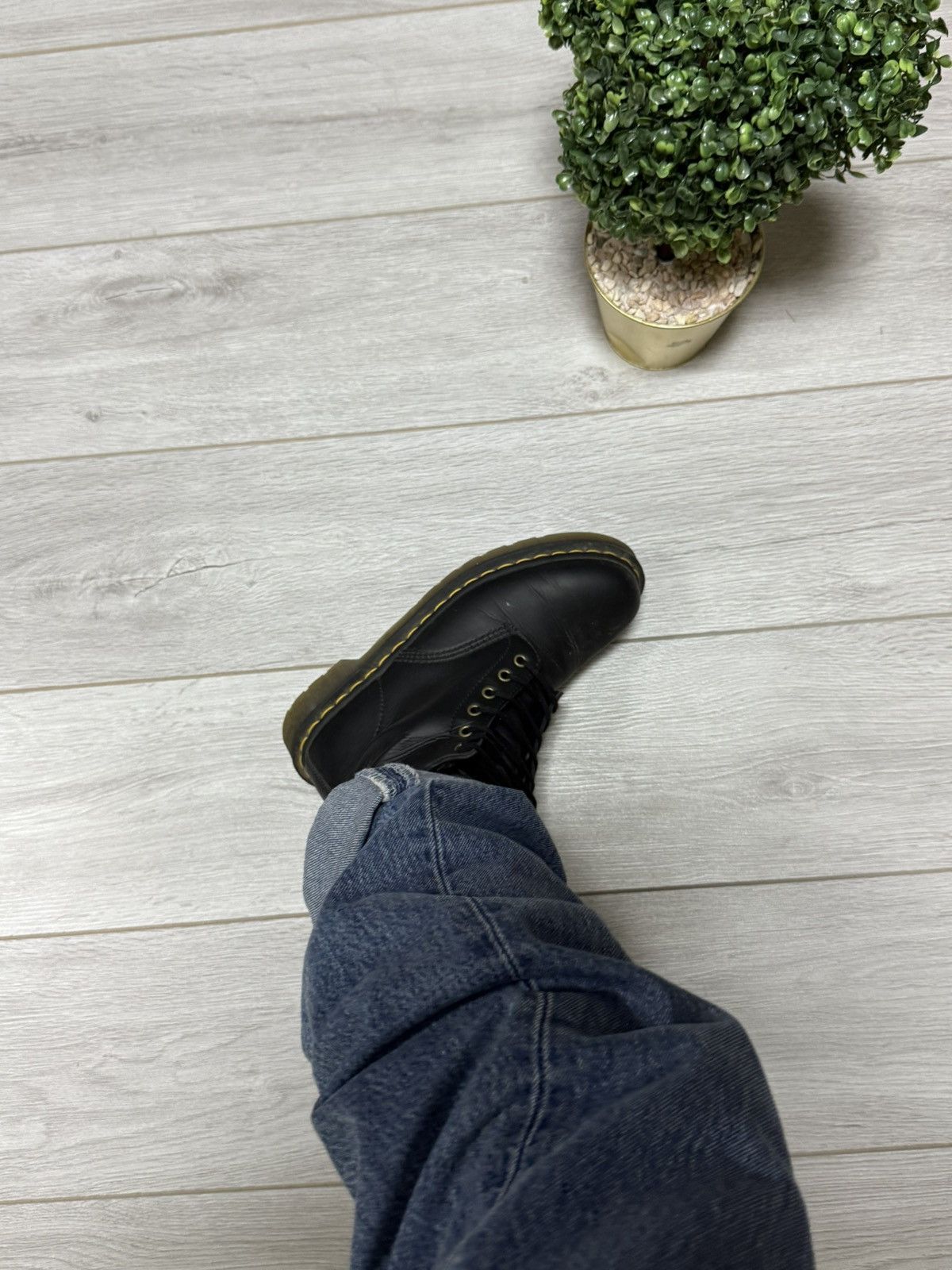 Dr. Martens Dr martens leather boots Size US 10 / EU 43 - 3 Thumbnail