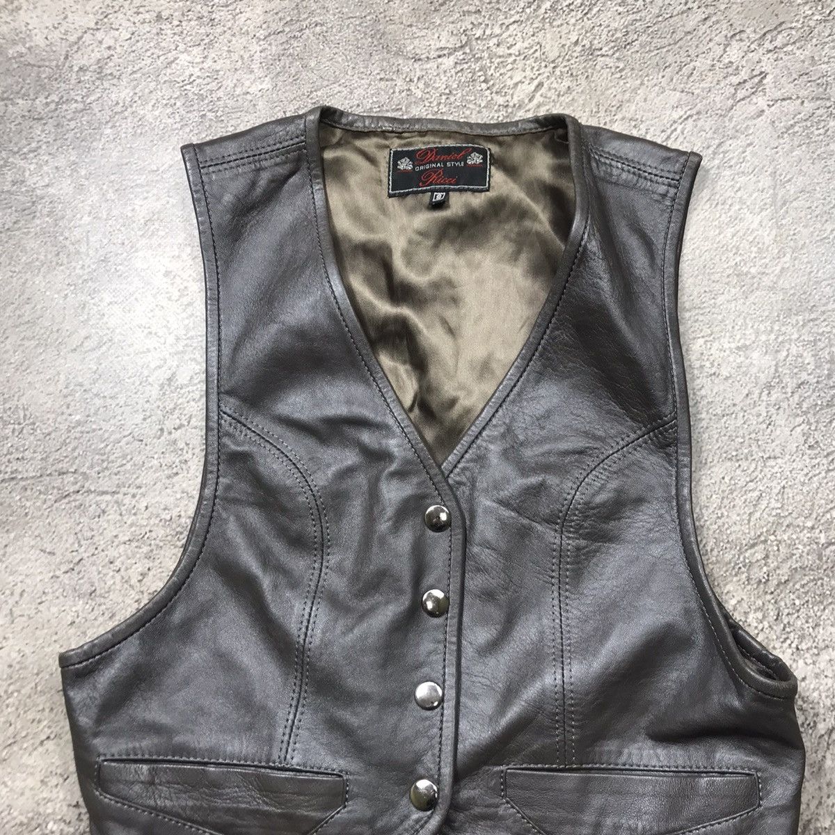 Vintage Vintage Y2K Leather Vest Streetwear Minimalist Black Slim S Size S / US 4 / IT 40 - 3 Thumbnail