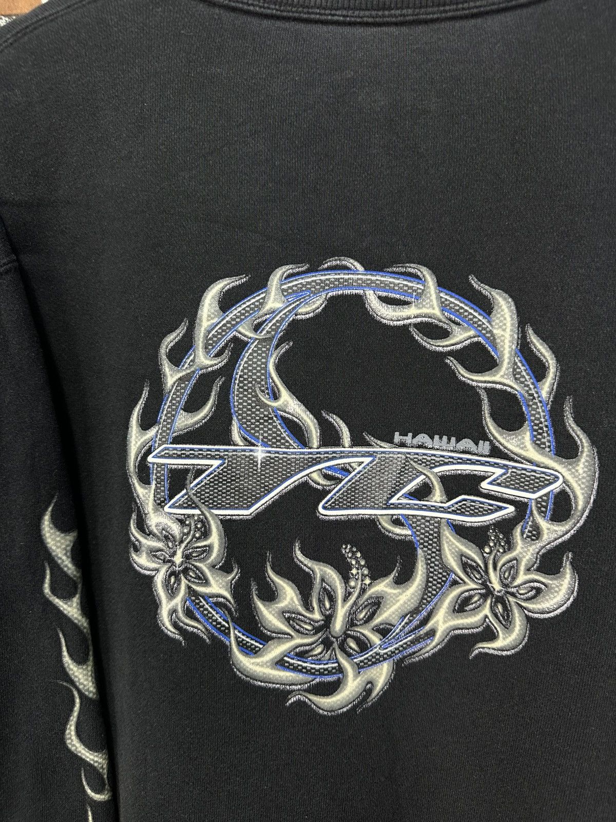 Hook-Ups Vintage T&C Surf Designs Hookups Fire Flame Crewneck Z402 Size US XL / EU 56 / 4 - 6 Thumbnail