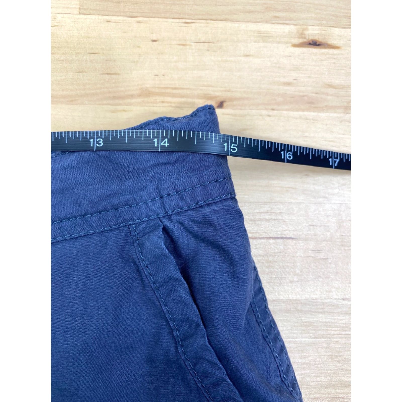 Vintage Columbia Mens Shorts 30 x 10 Navy Blue Lightweight Outdoor Hiking Cargo Nylon Regular Waist 34 Inseam 10 in Sung Blue? Size US 30 / EU 46 - 6 Thumbnail