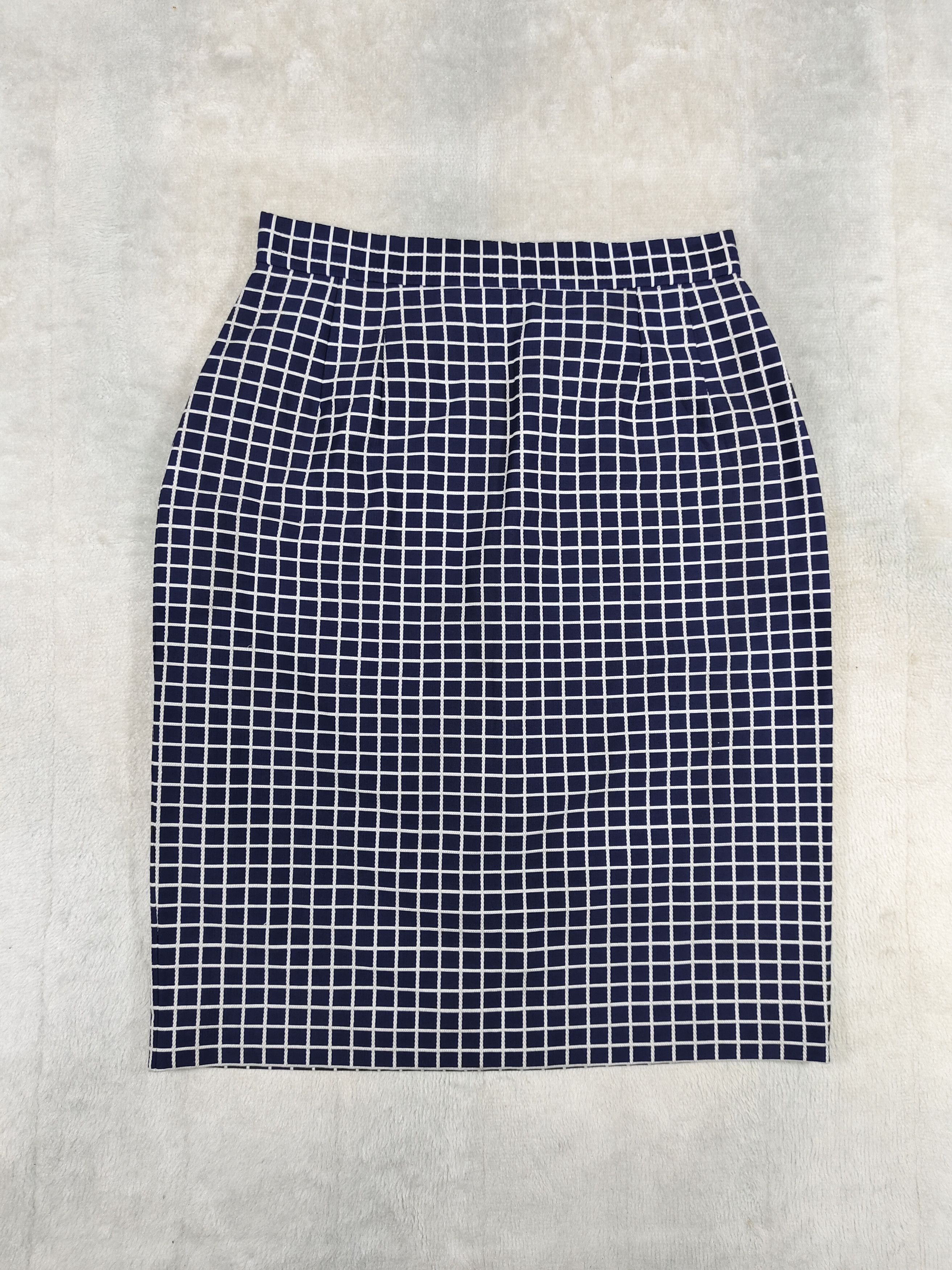 Givenchy 💥Vtg Givenchy Boutique Plaid Parisian Tailored Skirt Size 28" / US 6 / IT 42 - 4 Thumbnail