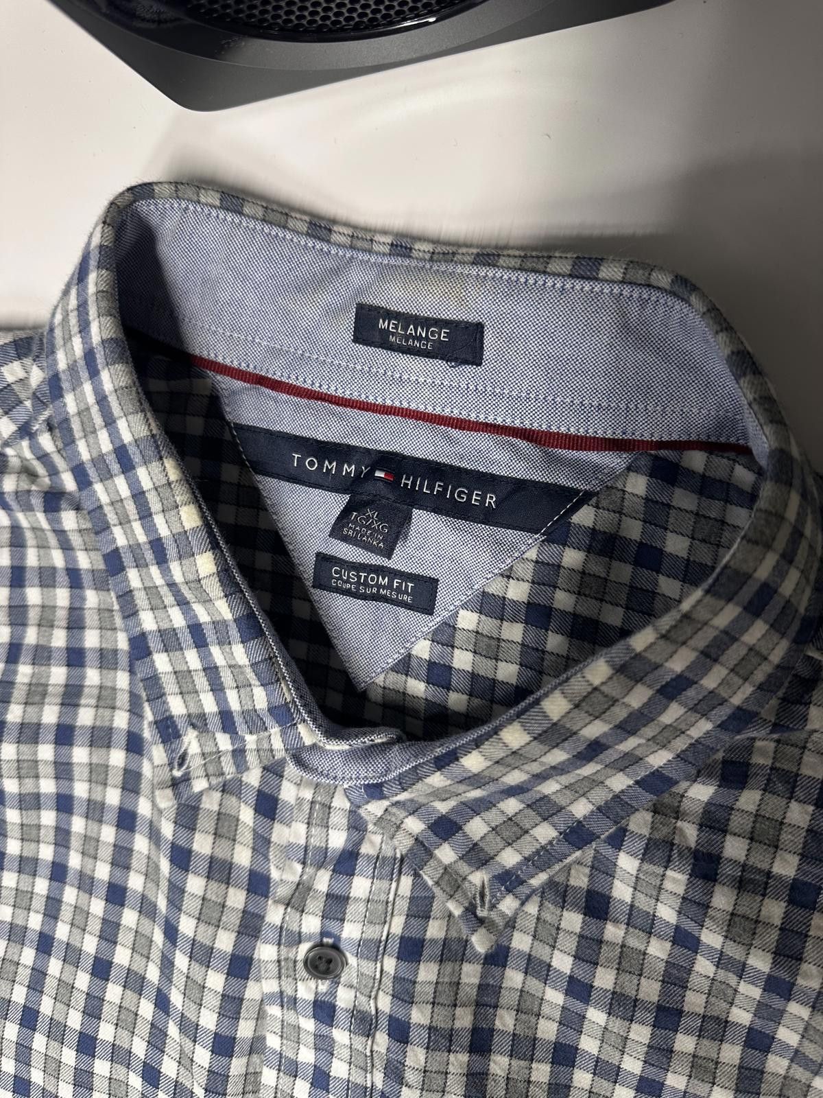 Tommy Hilfiger Stylish Checkered Long Sleeve Shirt Size US XL / EU 56 / 4 - 5 Thumbnail