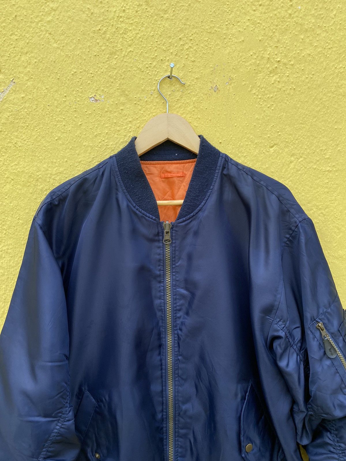 Vintage Vintage MA-1 flight bomber jacket Size US XL / EU 56 / 4 - 5 Thumbnail
