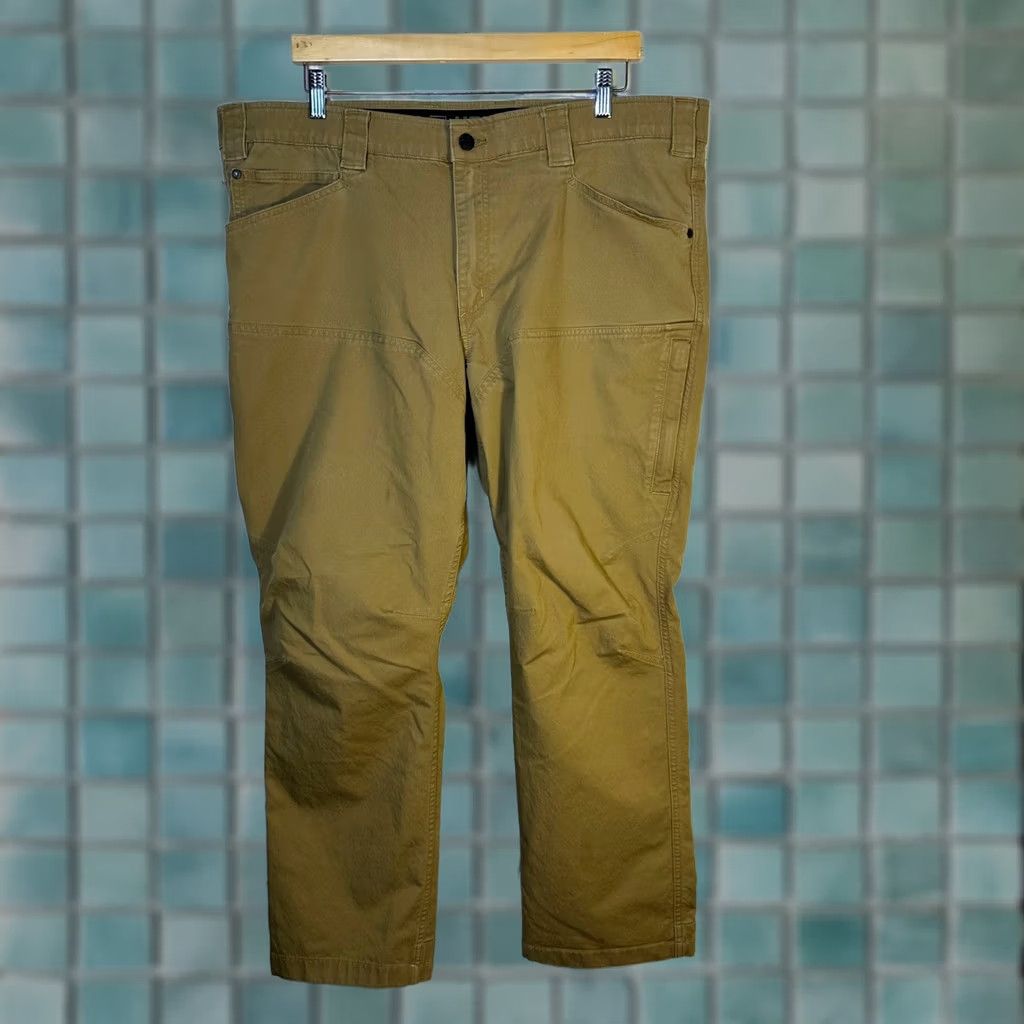 CO VINTAGE? No. Size US 40 / EU 56 - 1 Thumbnail