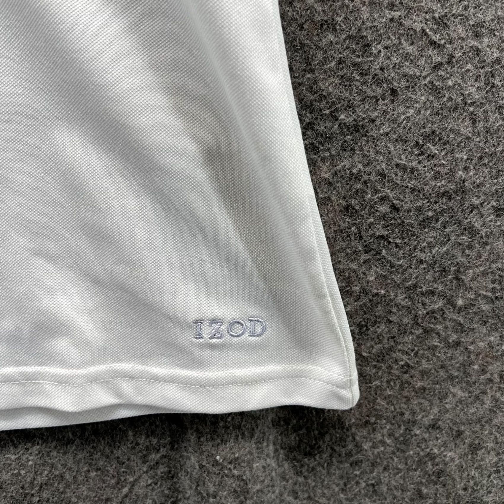 Izod VINTAGE Izod Polo Shirt Women L Purple White Athletic Polyester Spandex Shirt Womens Polo Casual Party/Cocktail Travel 90s? Size L / US 10 / IT 46 - 3 Thumbnail