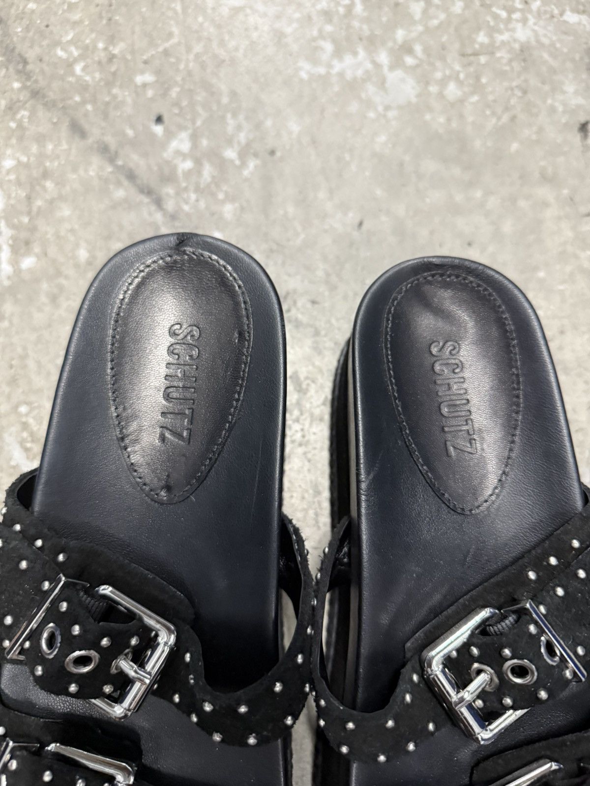 SCHUTZ Schutz X Revolve Sirah Flatform Slide – Black (8.5) Size US 8.5 / IT 38.5 - 8 Thumbnail