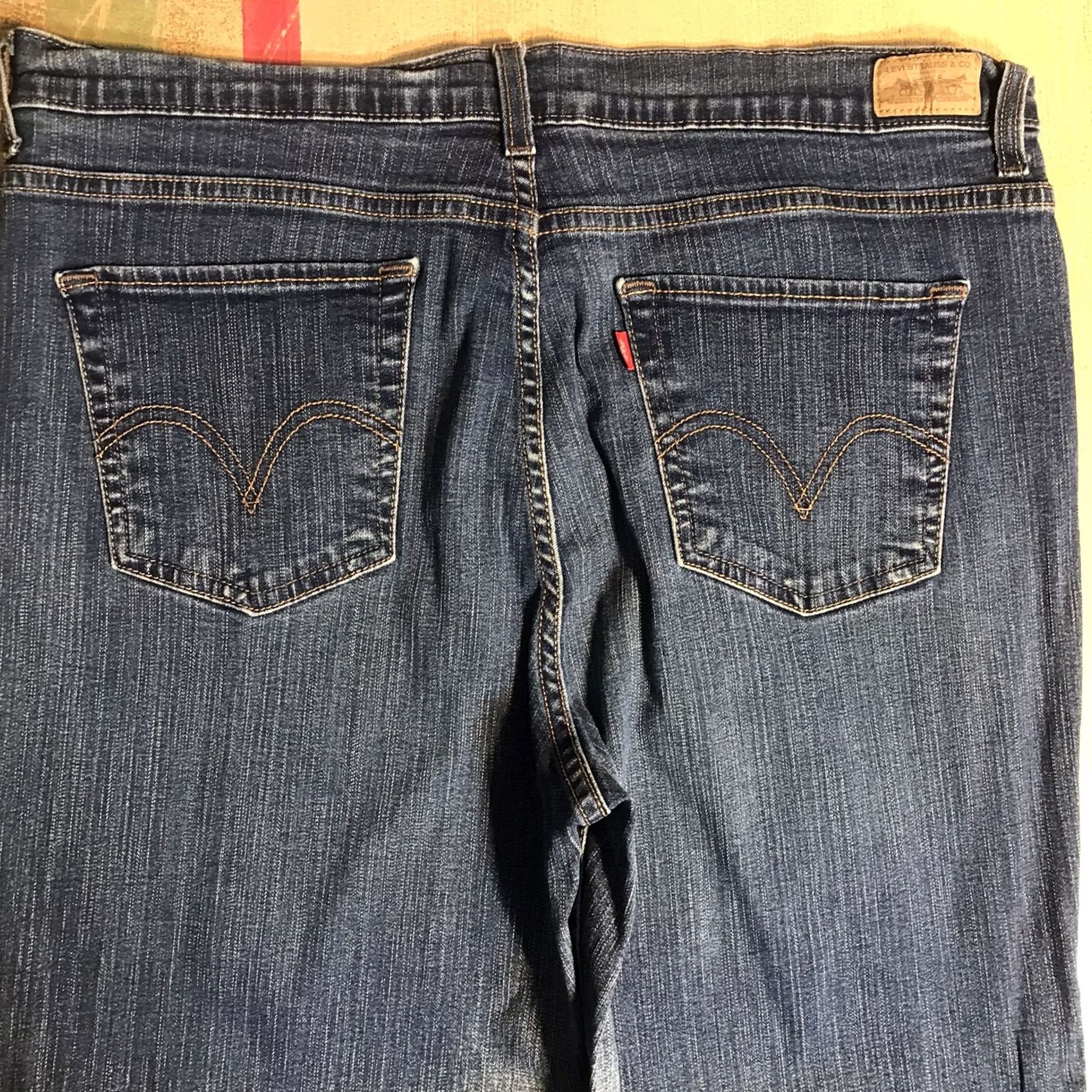 Levi's VINTAGE Levi's 512 Jeans Womens Regular Slim Straight 18 Inseam 26 Blue Denim 100% Cotton Bohemian 80s 90s Classic Hemmed Size 40" / US 18 - 3 Thumbnail