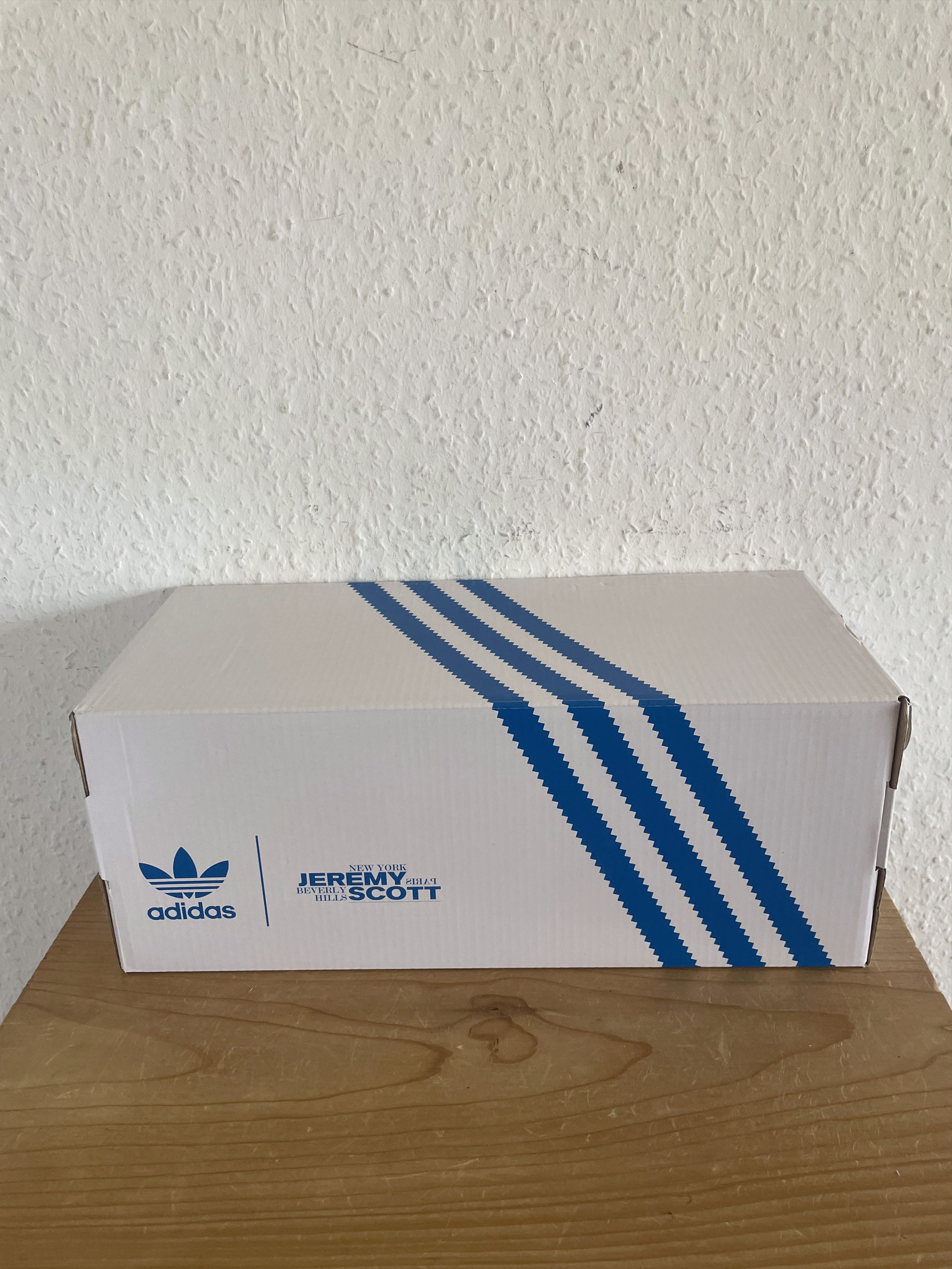 Adidas × Jeremy Scott Wings Adilette Slides Size US 12 / EU 45 - 12 Thumbnail