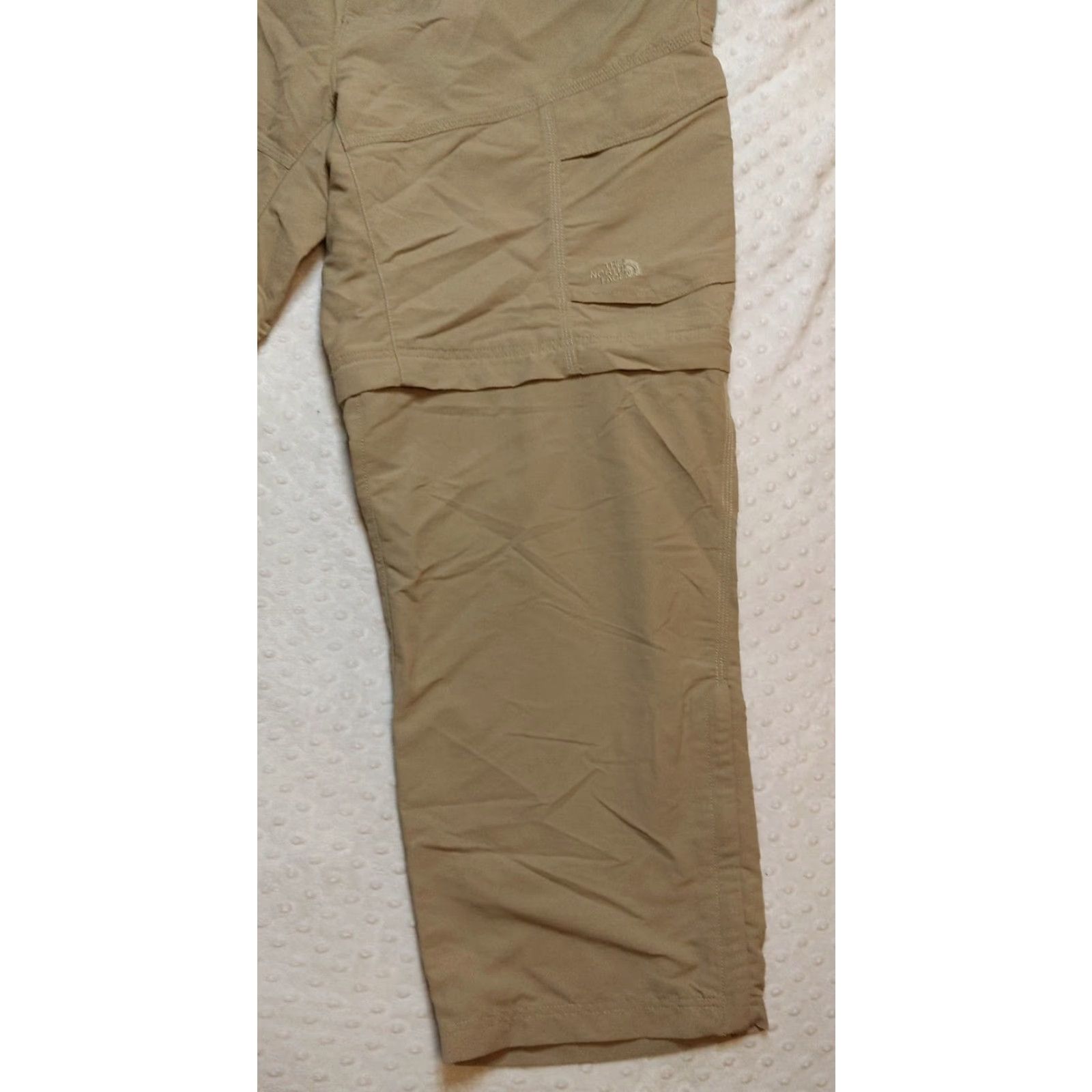 The North Face The North Face Mens 2XL Beige Nylon Convertible Pants Zip Off Hiking Outdoor Cargo Pants Regular fit Size US 39 - 2 Thumbnail