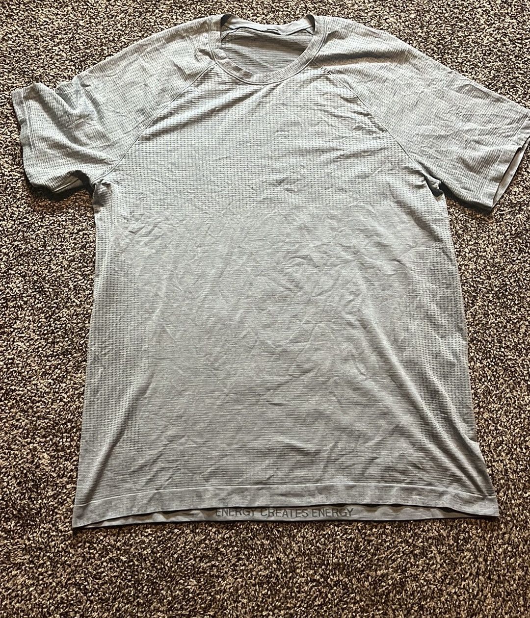 Lululemon Lululemon Metal Tech Vent Short Sleeve Shirt Size US XL / EU 56 / 4 - 6 Thumbnail