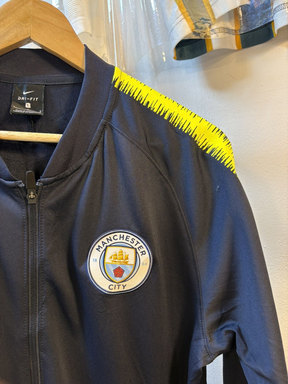 Nike Manchester City Tracksuit Size US L / EU 52-54 / 3 - 9 Thumbnail