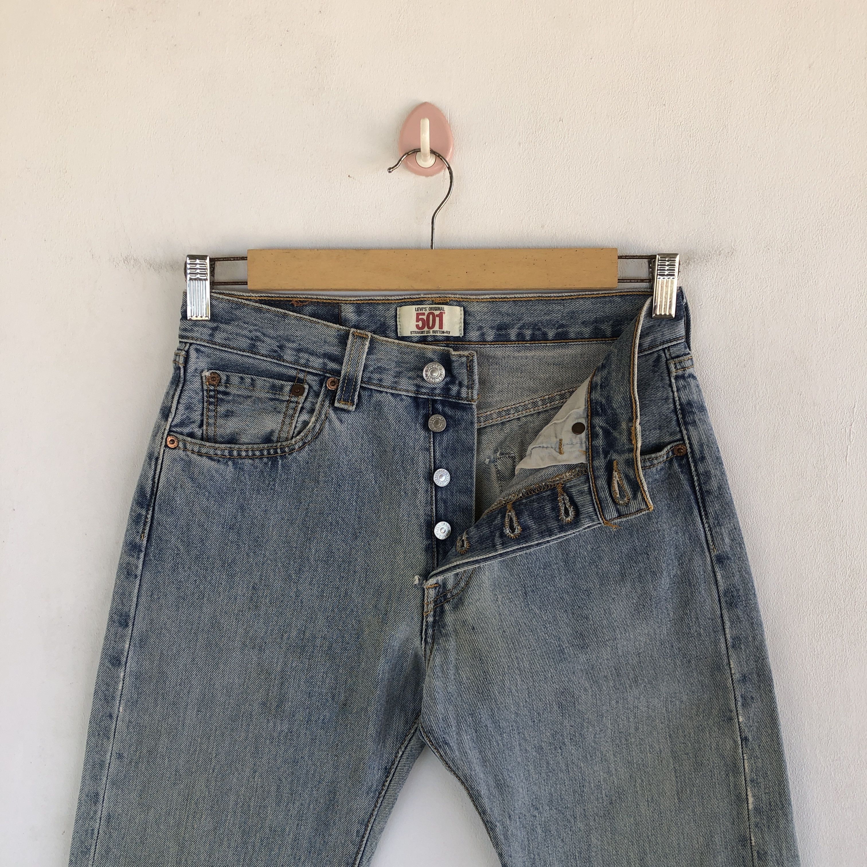 Levi's Vintage Distressed Levis 501 Jeans Levi's Light Wash Denim Size 24" / US 00 / IT 34 - 5 Thumbnail
