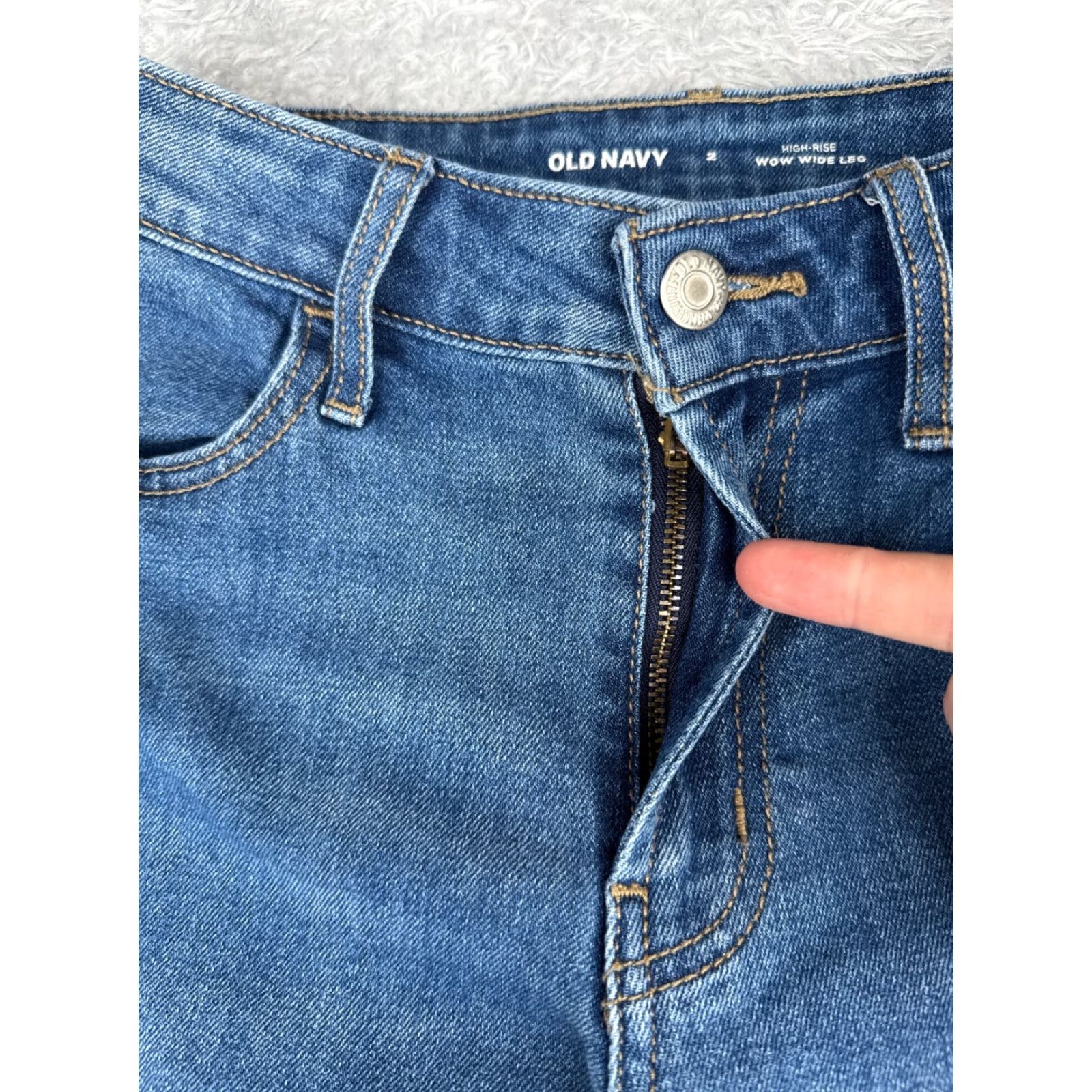 Old Navy Old Navy Wide Leg Jeans Womens 2 High Rise Blue Denim Cotton Blend 26x30 5-Pocket Regular Fit Size 26" / US 2 / IT 38 - 5 Thumbnail
