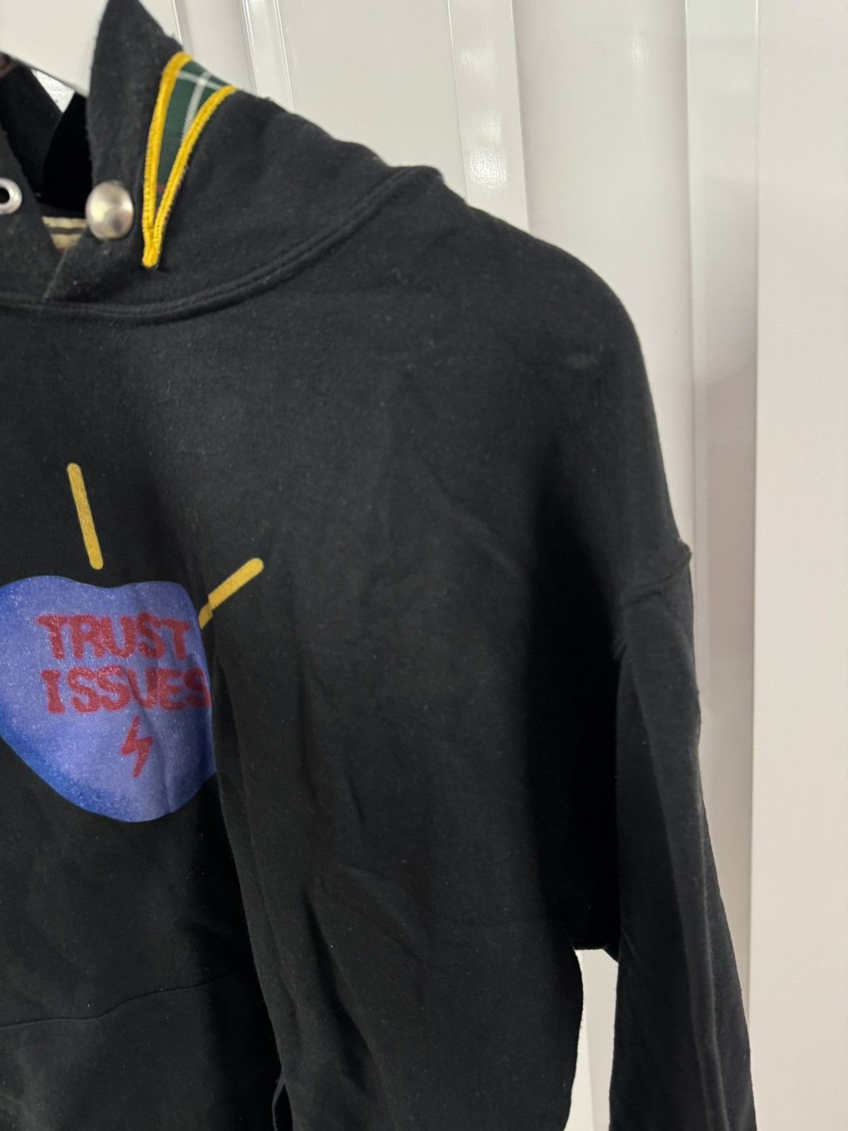 Other Ricchezza Trust Issues Heart Black Hoodie Size Medium Size US M / EU 48-50 / 2 - 3 Thumbnail