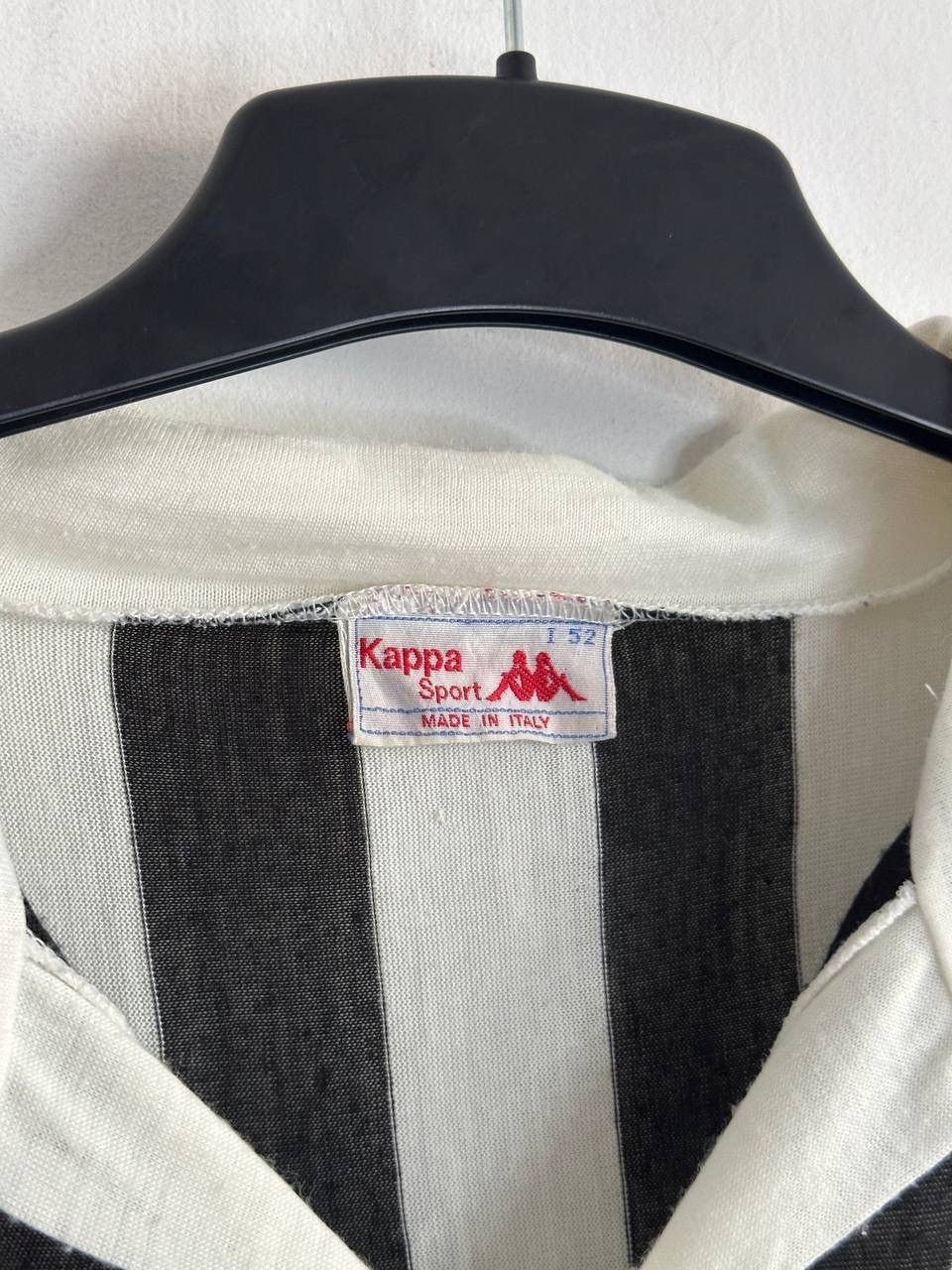 Kappa Kappa Juventus 1983/84 Home Jersey Football Shirt #9 Ariston Size US L / EU 52-54 / 3 - 14 Thumbnail