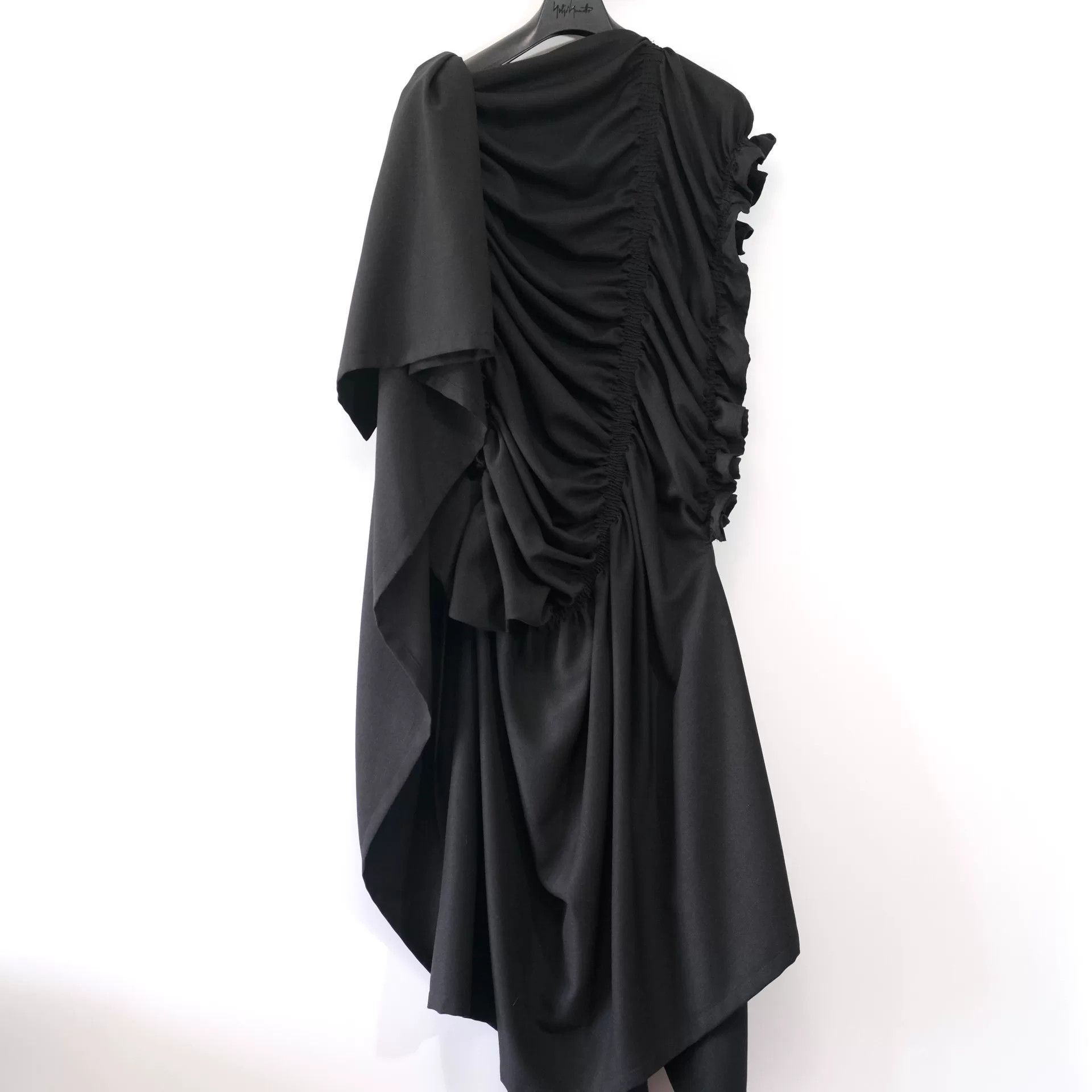Yohji Yamamoto Stunning Yohji Yamamoto Black Dress Size M / US 6-8 / IT 42-44 - 1 Thumbnail